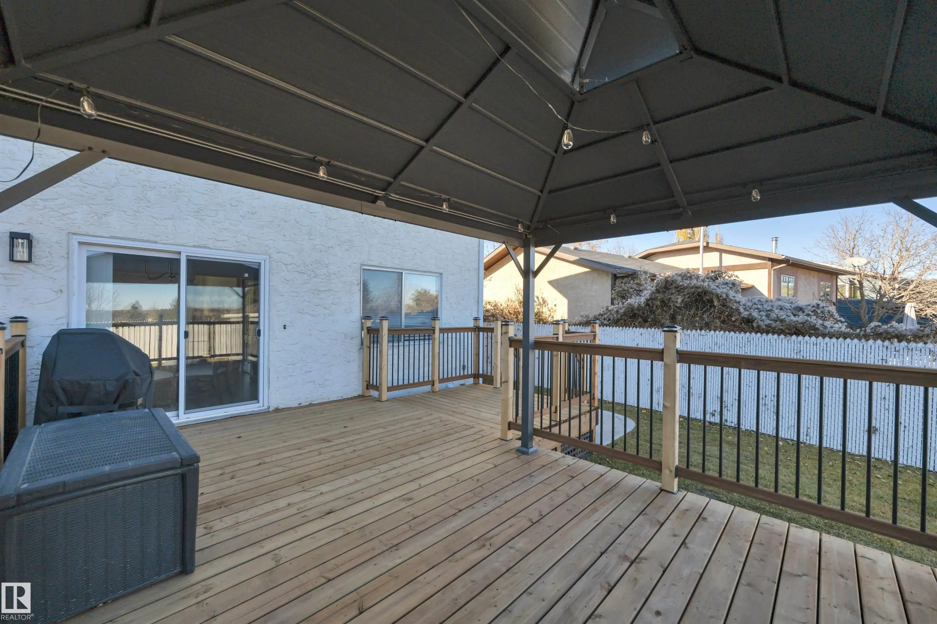 207 WEST LIBERTY Drive