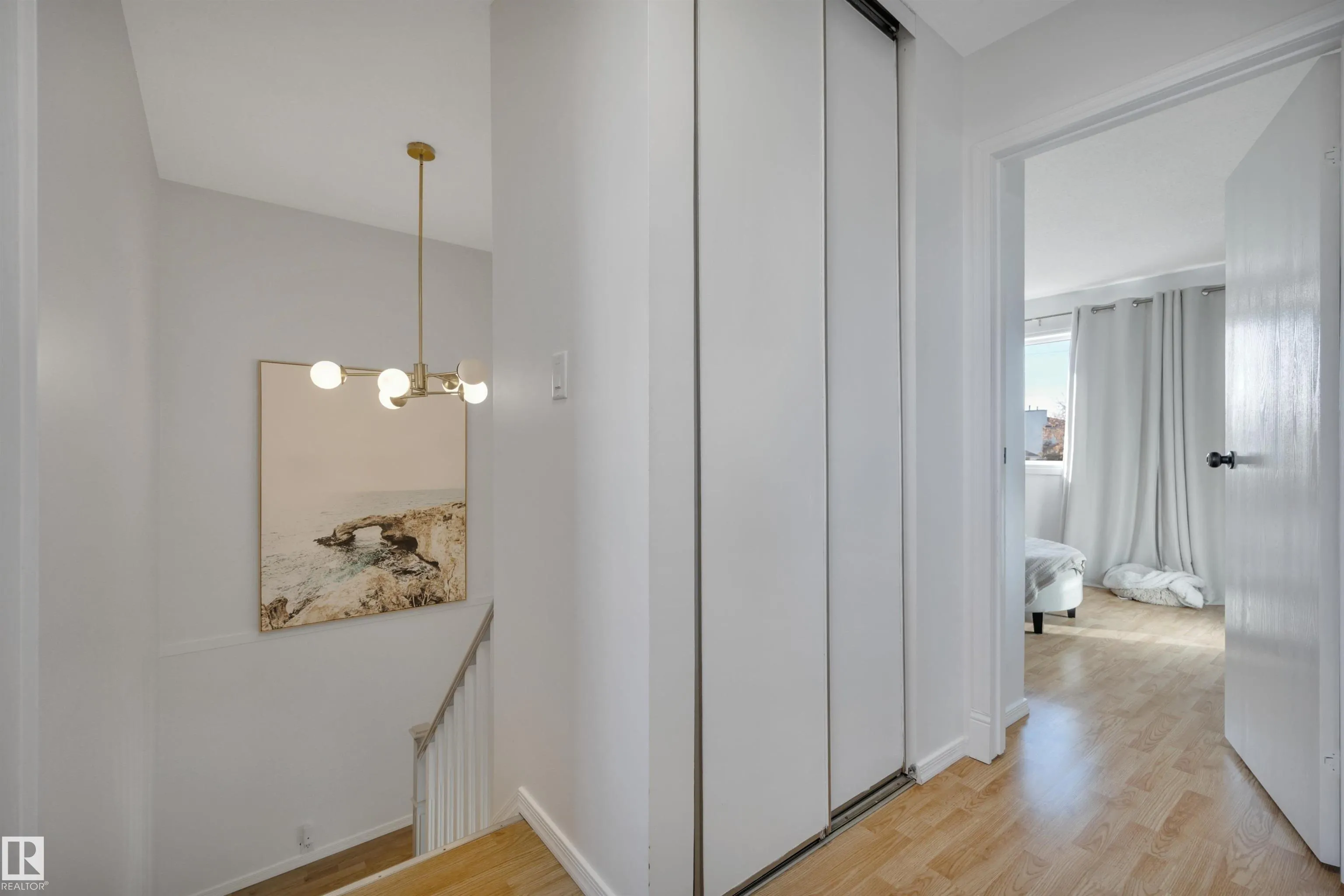 207 WEST LIBERTY Drive