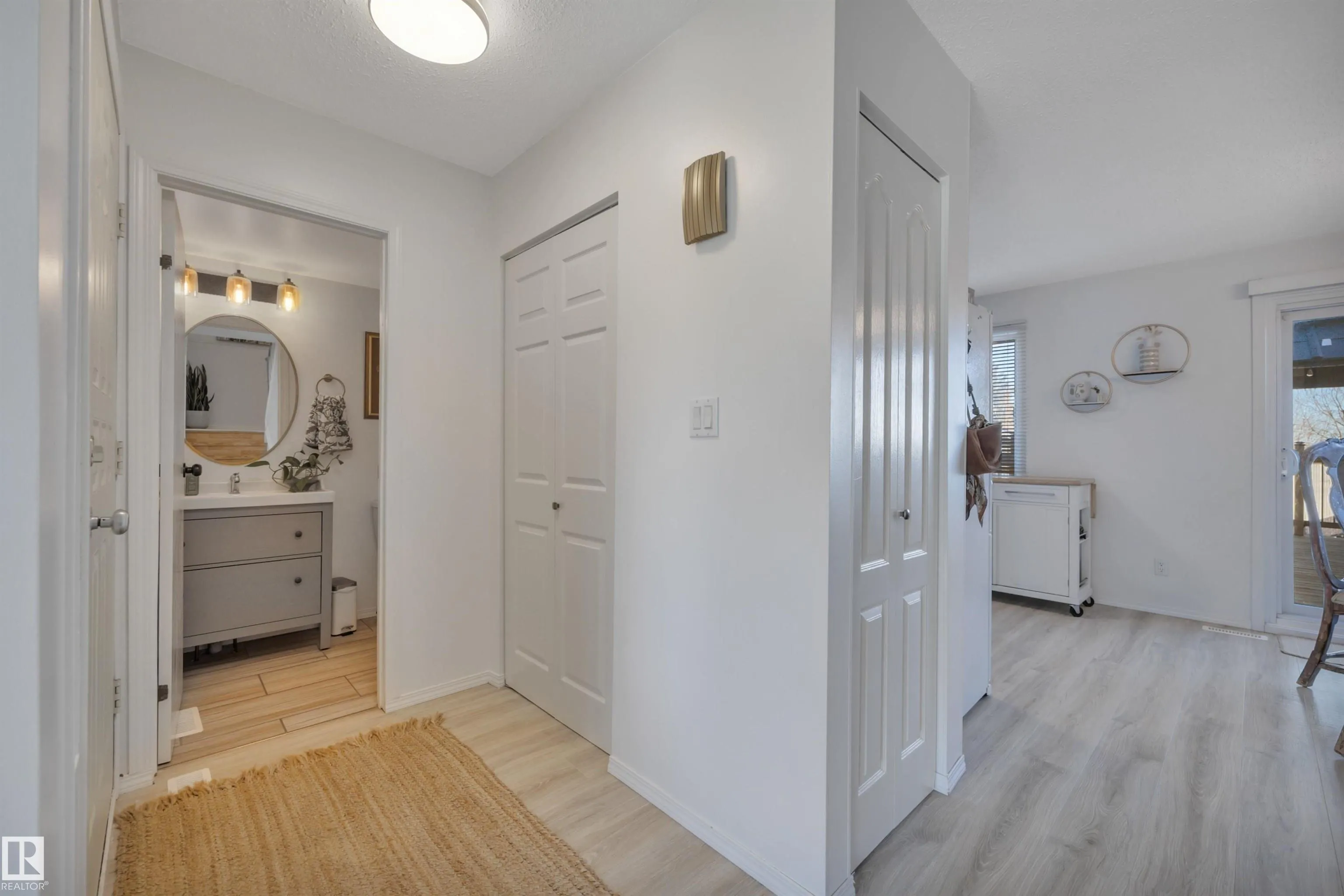 207 WEST LIBERTY Drive