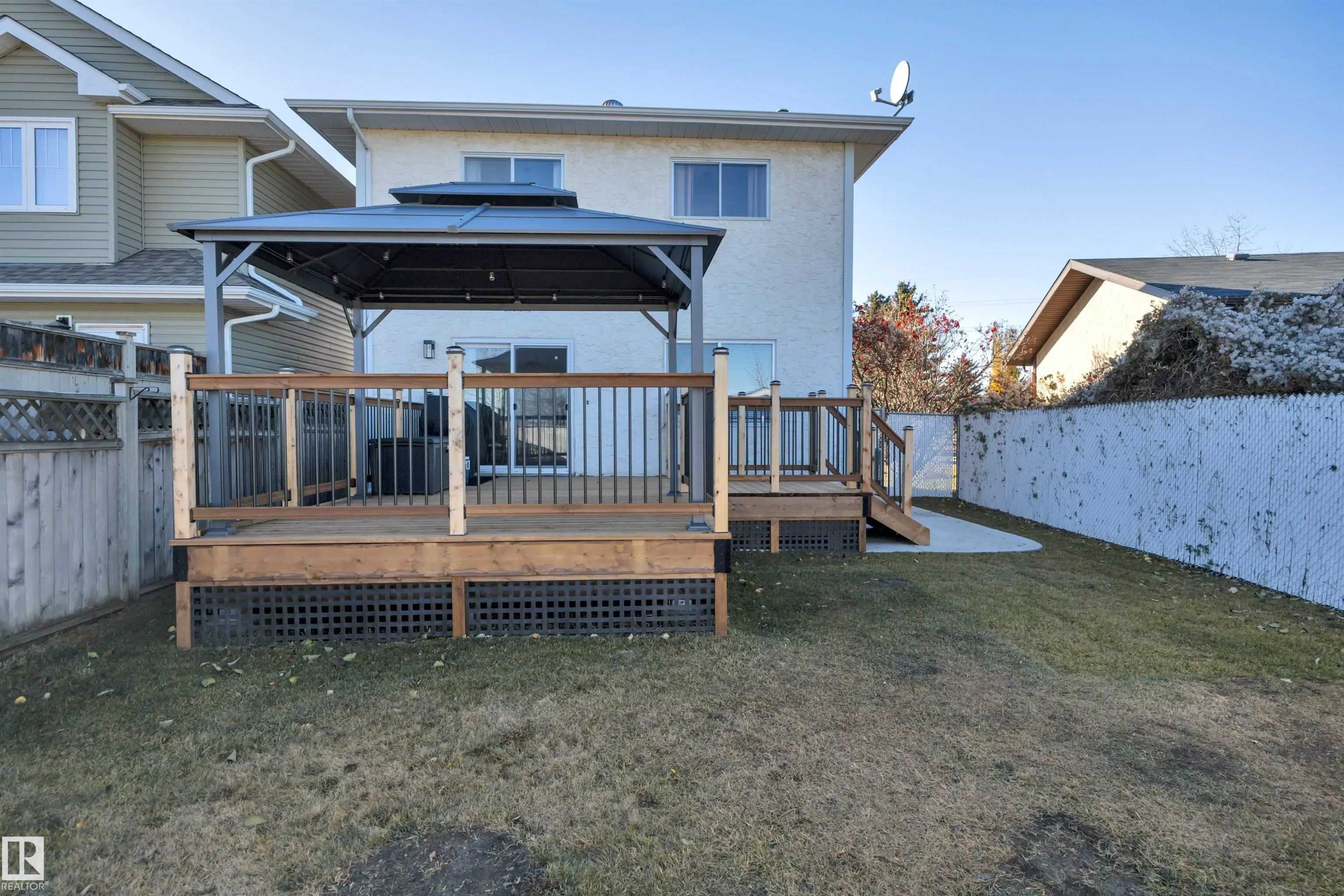 207 WEST LIBERTY Drive