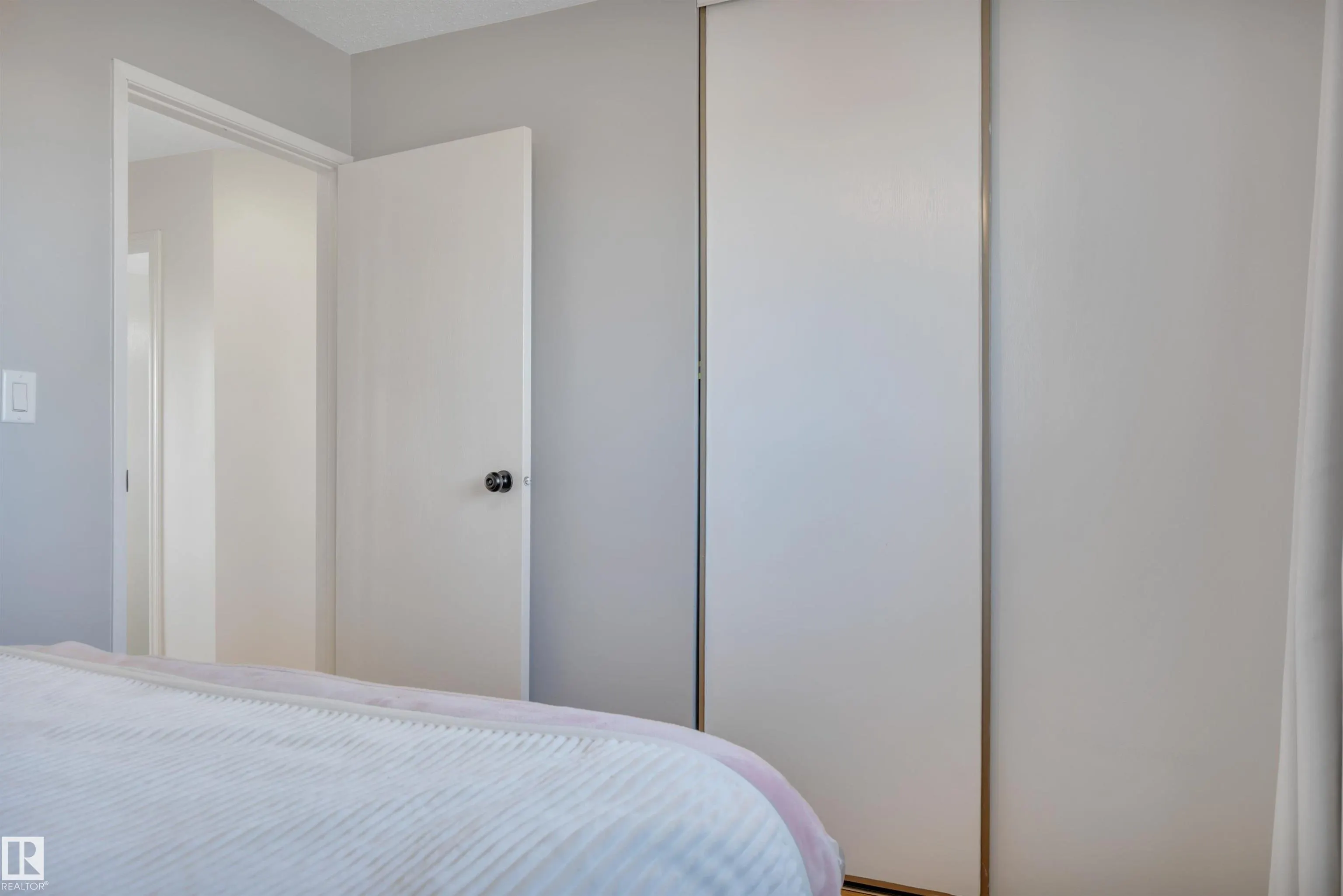 207 WEST LIBERTY Drive