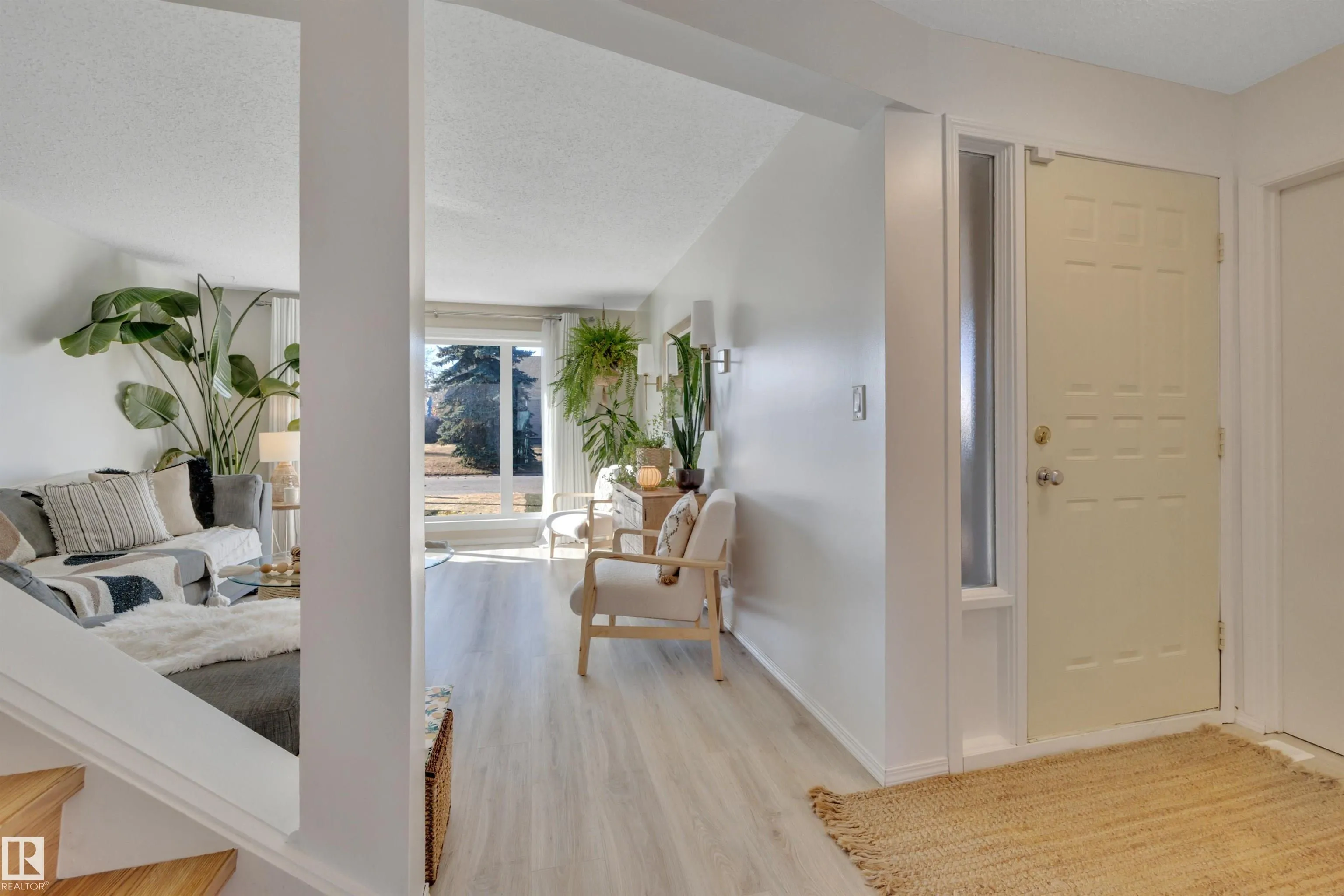 207 WEST LIBERTY Drive