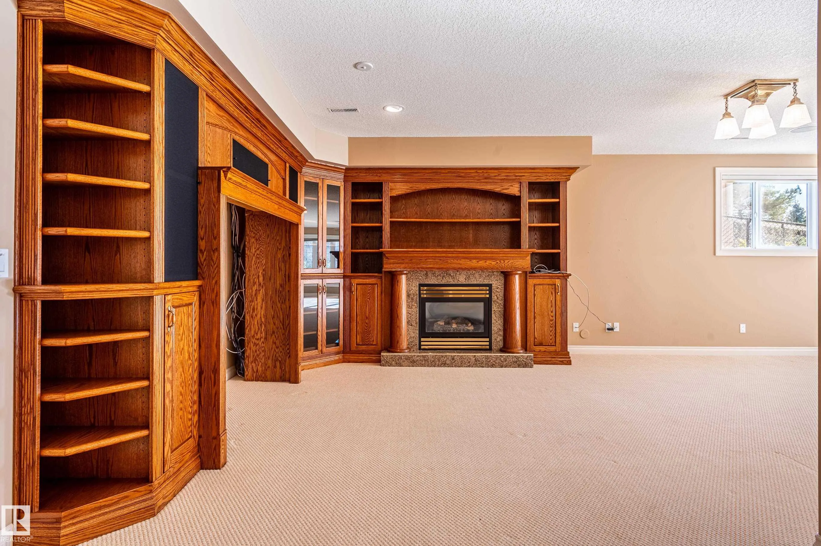 1720 HASWELL COVE Cove