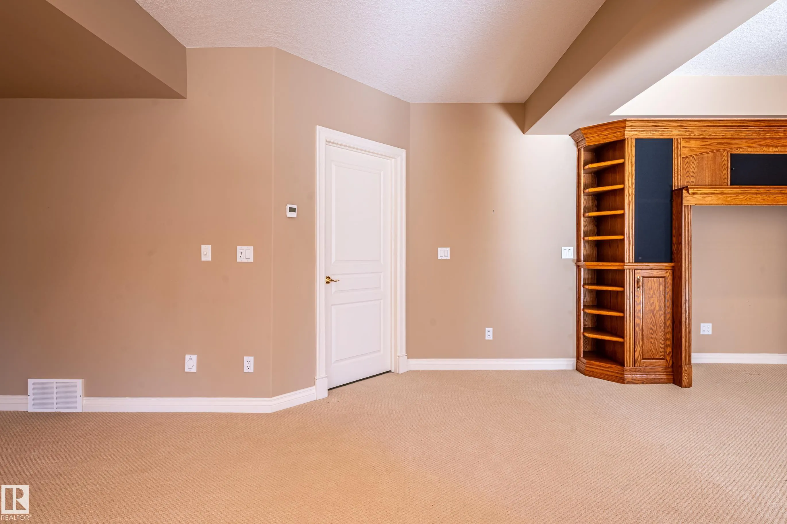 1720 HASWELL COVE Cove