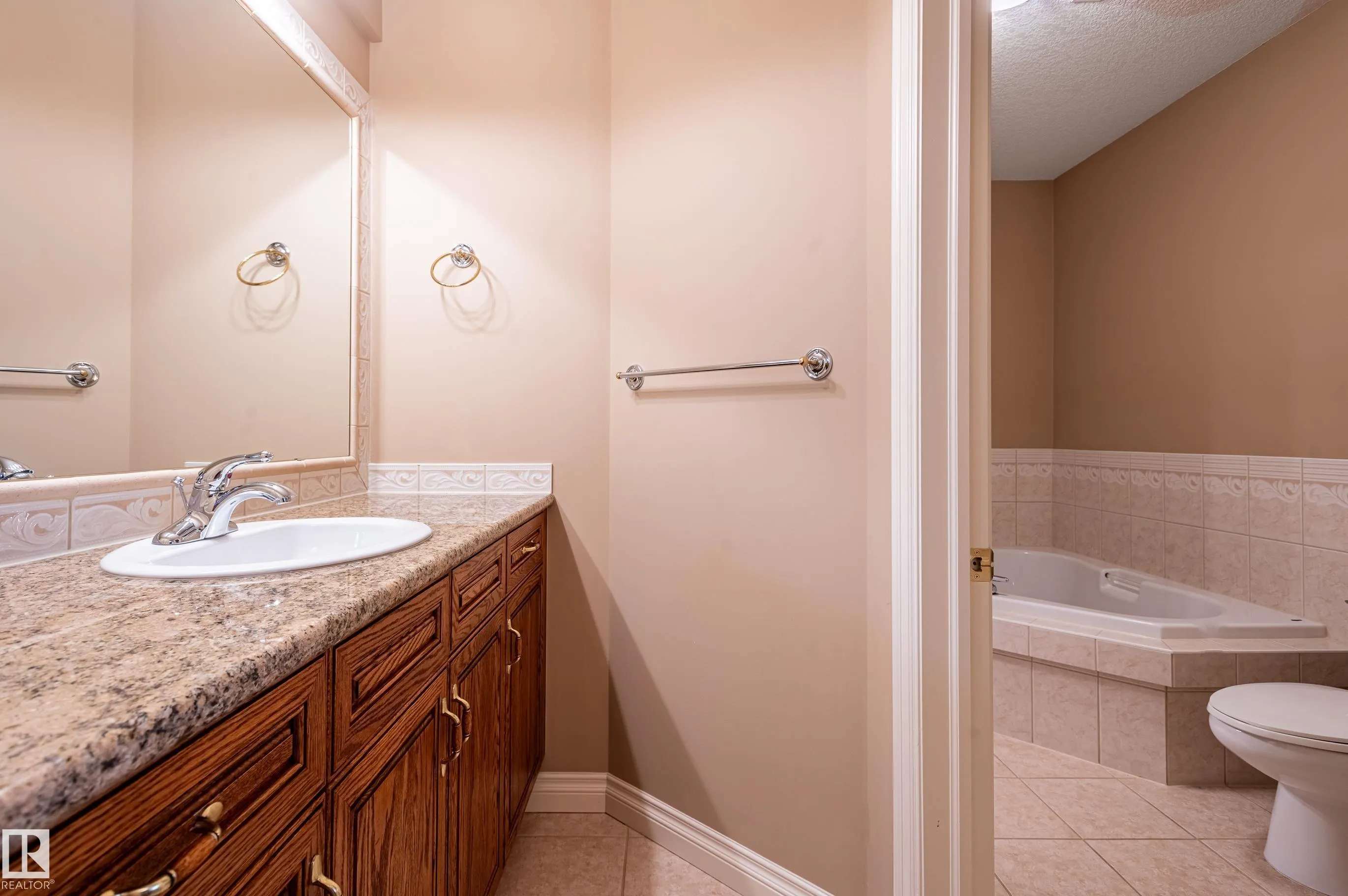 1720 HASWELL COVE Cove