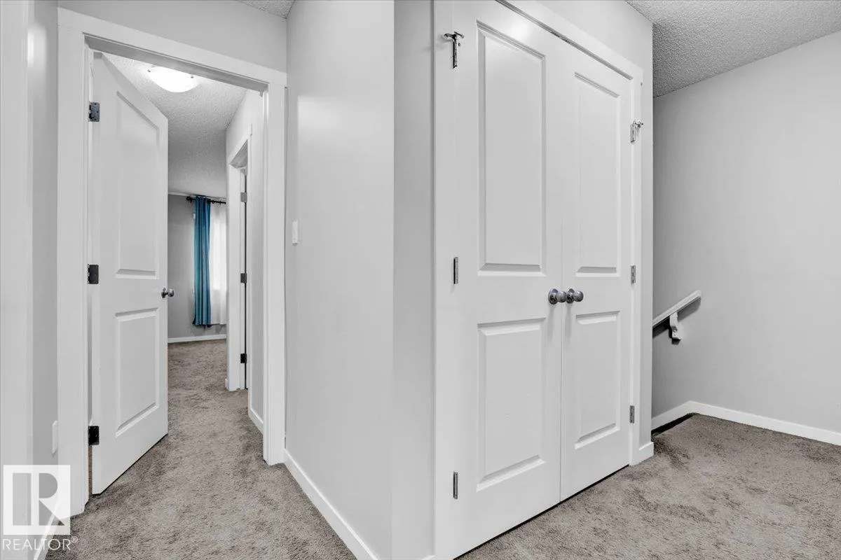 1248 ROSENTHAL Boulevard