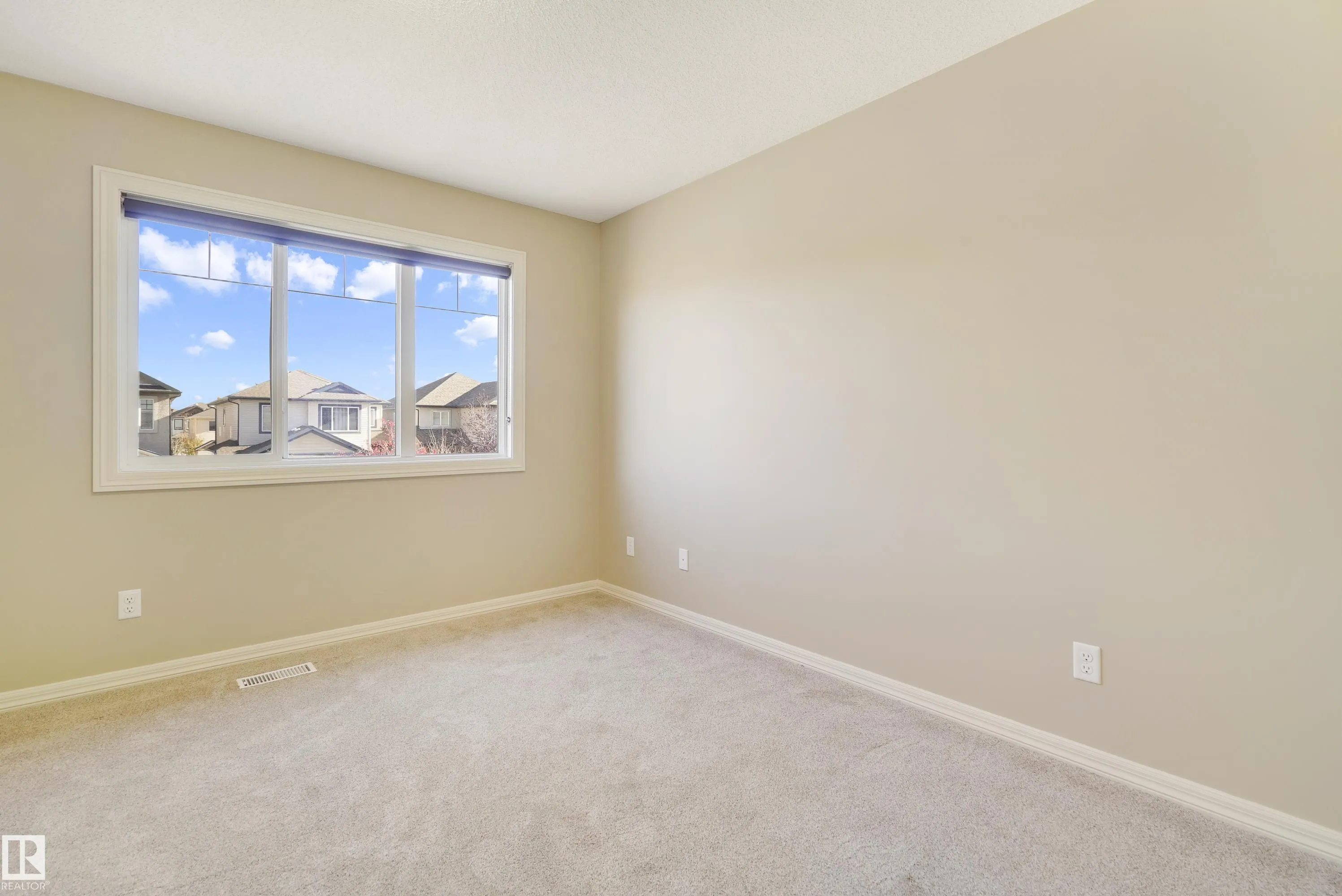 1323 CUNNINGHAM Drive