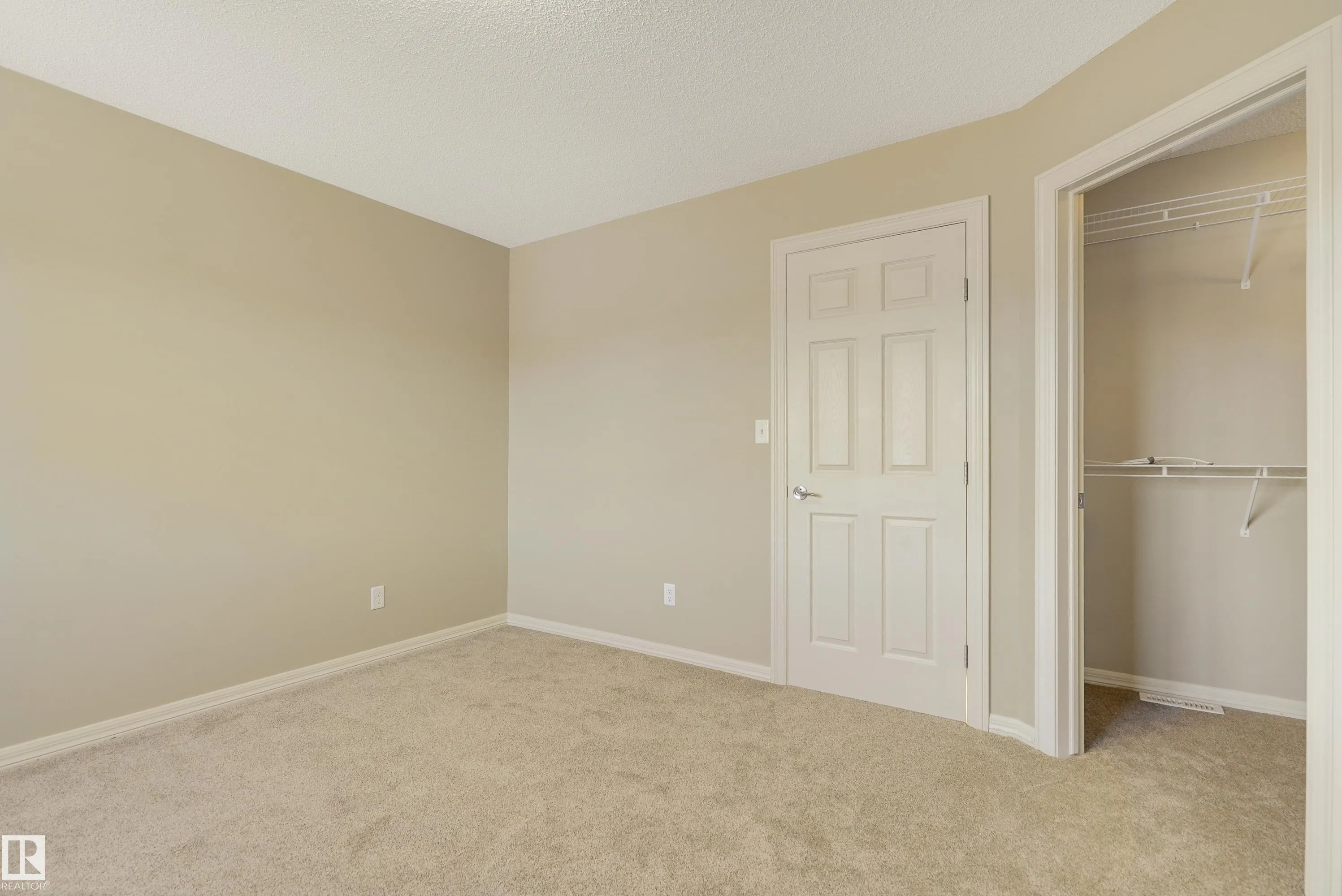 1323 CUNNINGHAM Drive