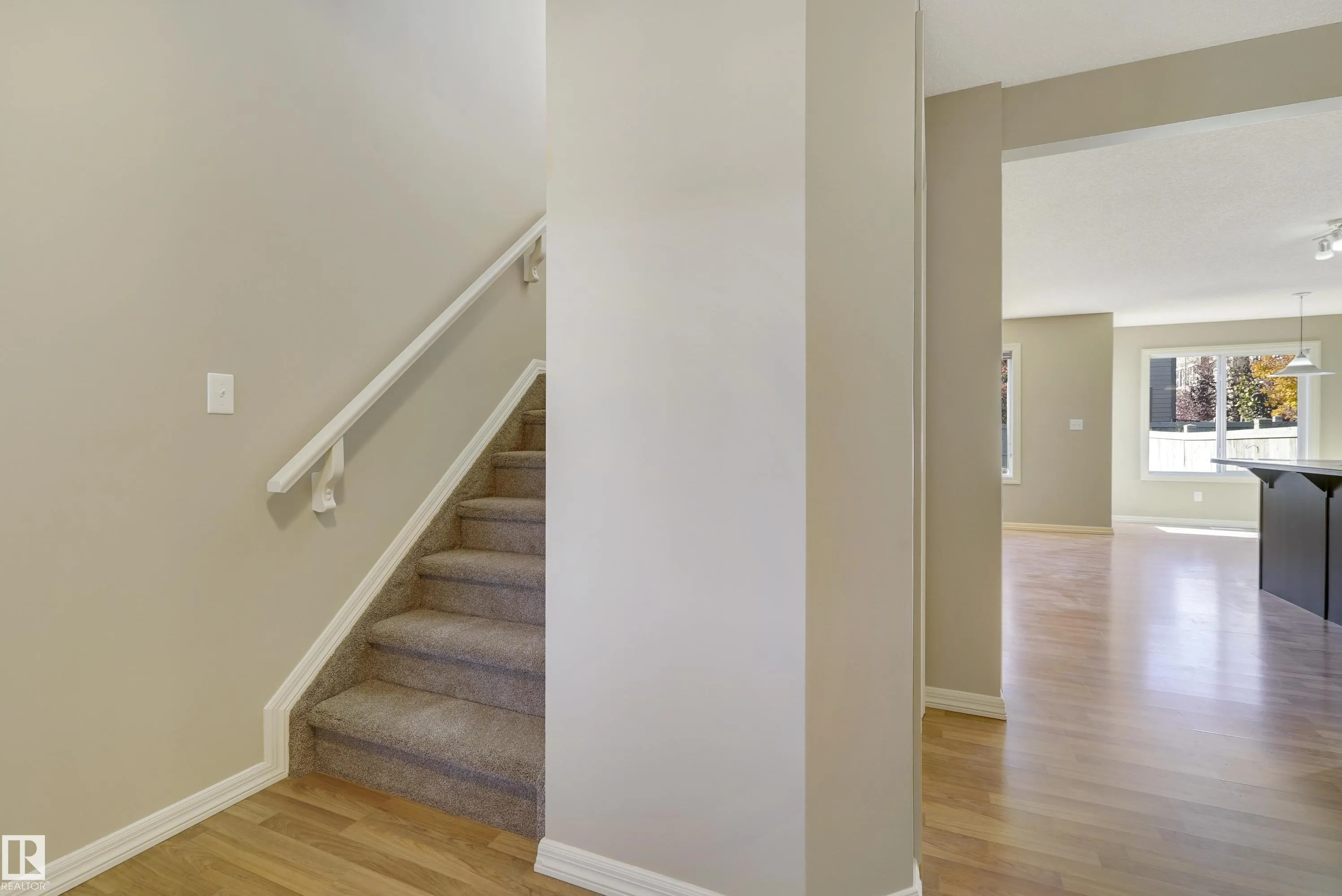 1323 CUNNINGHAM Drive