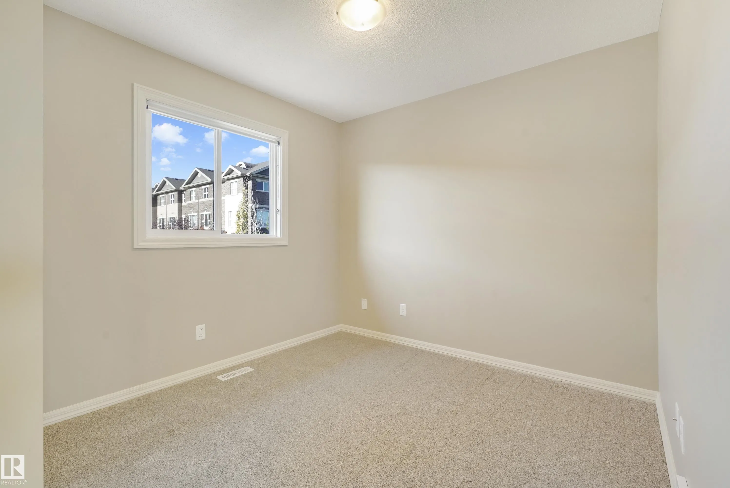 1323 CUNNINGHAM Drive