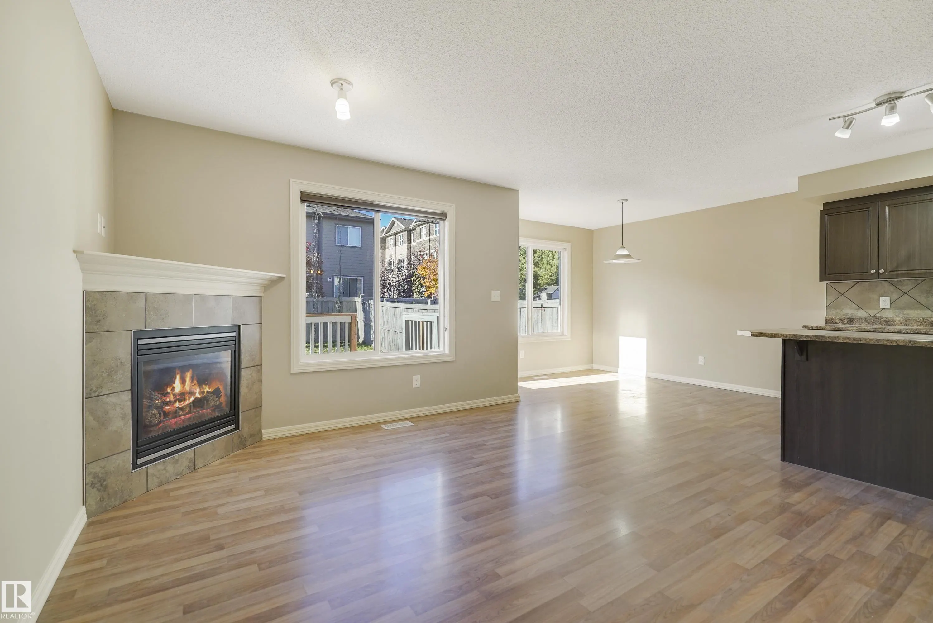 1323 CUNNINGHAM Drive