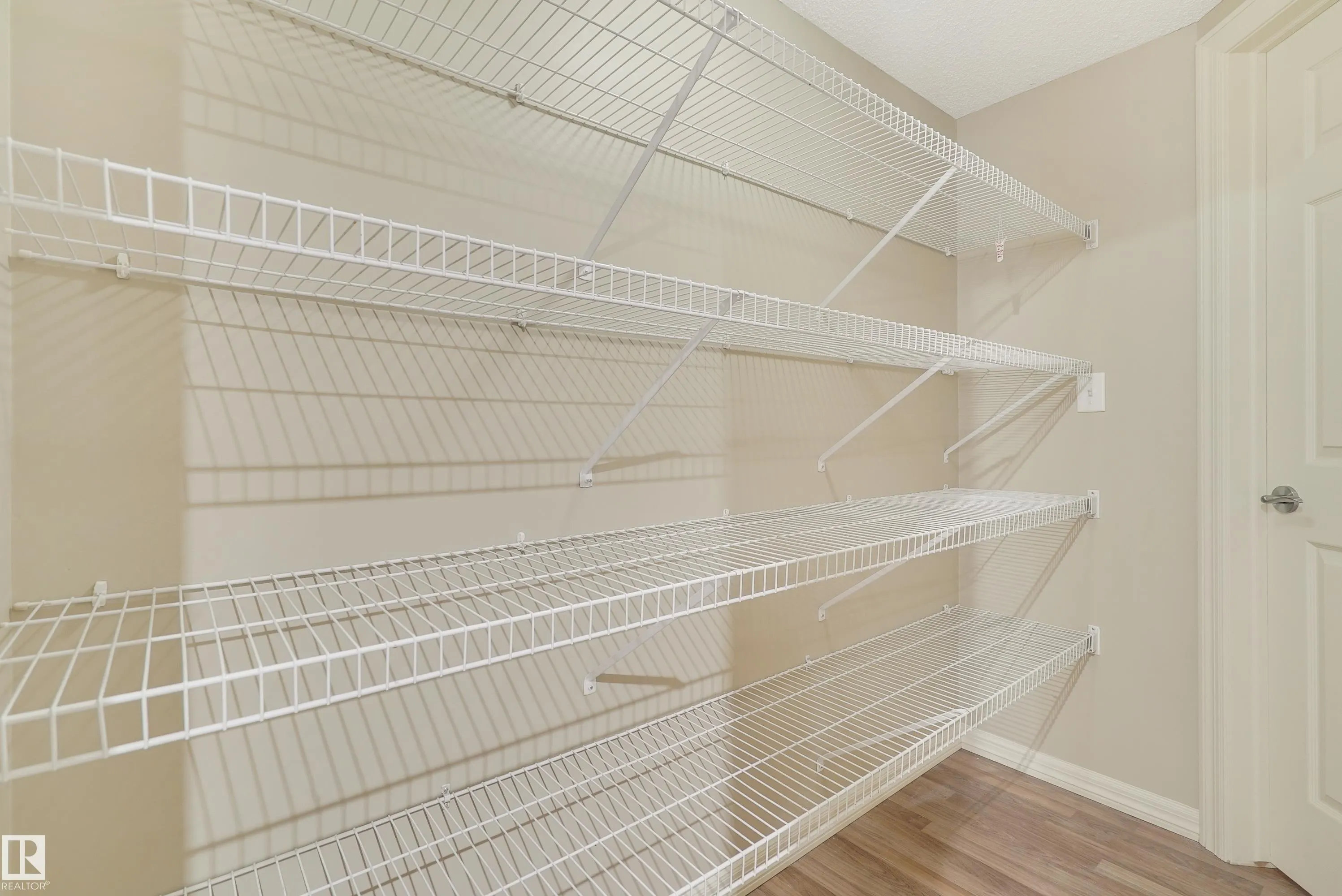 1323 CUNNINGHAM Drive