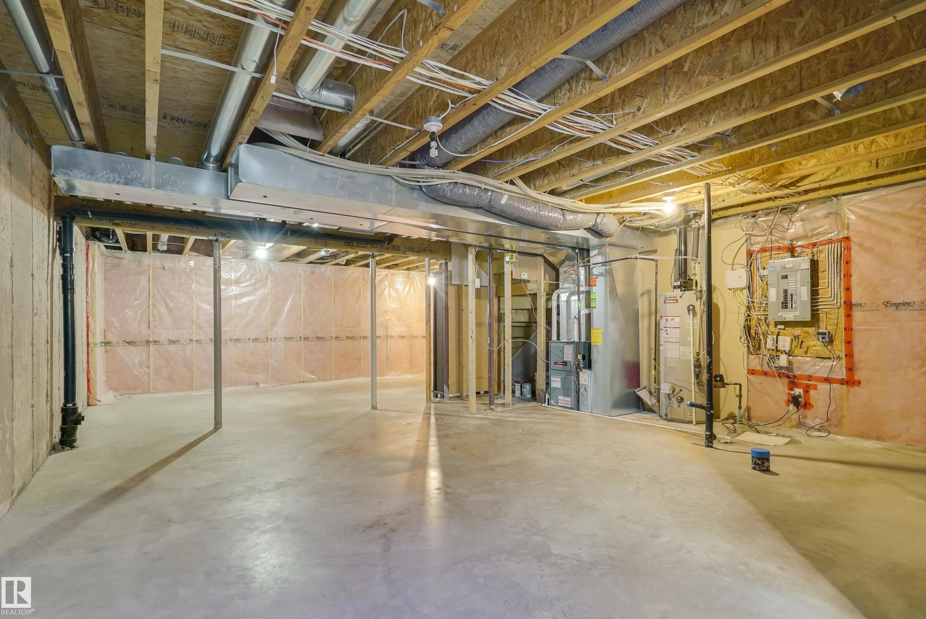 1323 CUNNINGHAM Drive