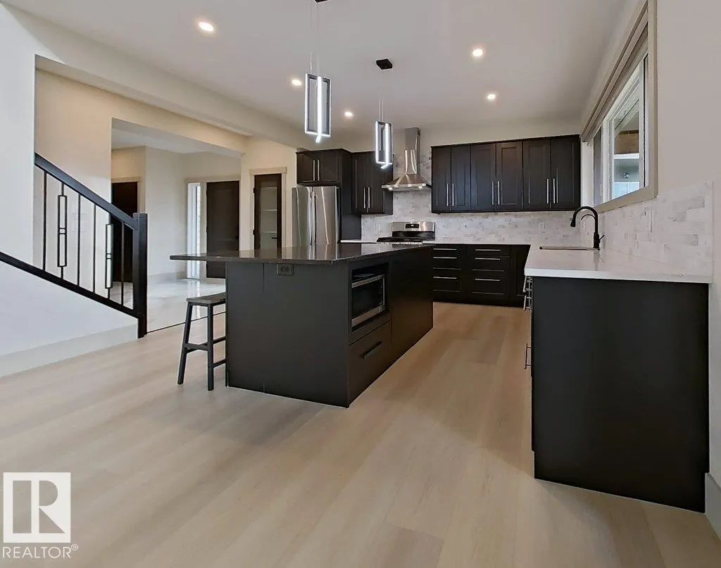 B37 Wicks street Street