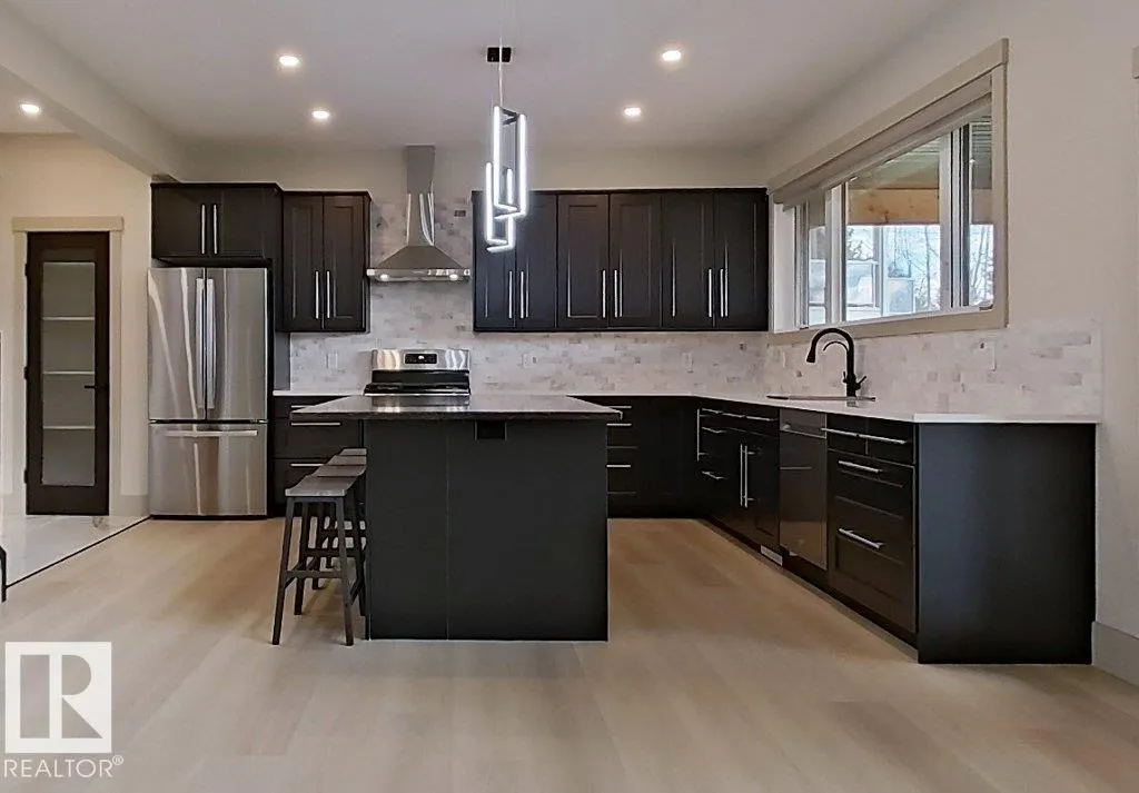 B37 Wicks street Street