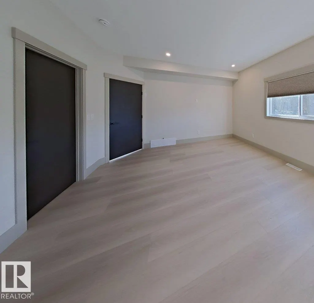 B37 Wicks street Street