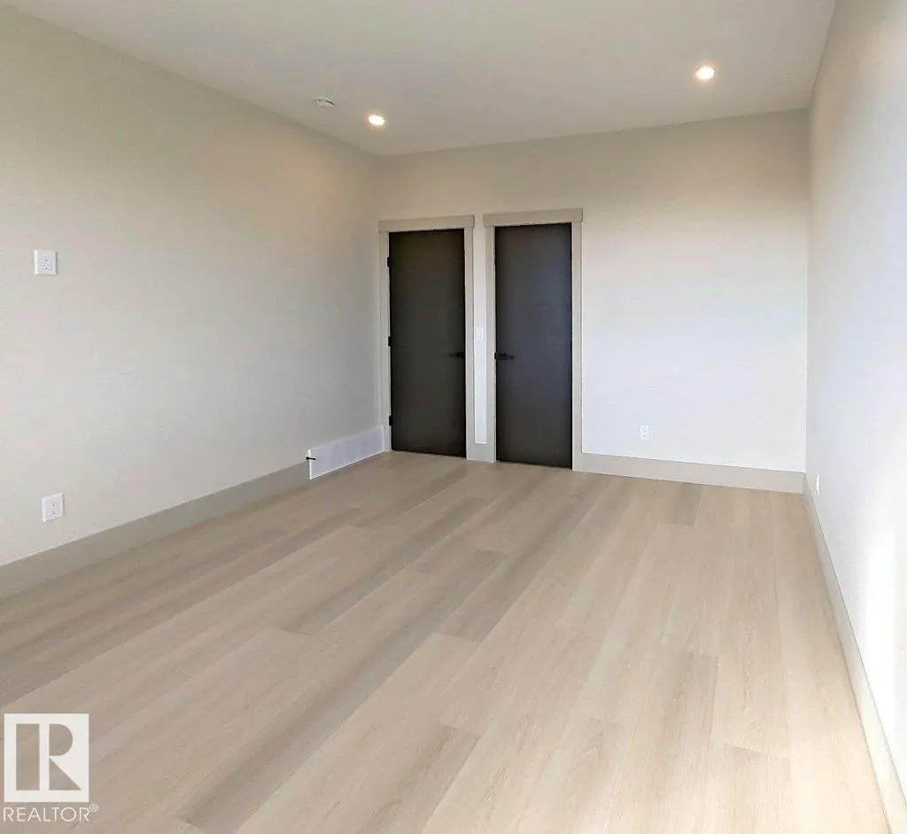 B37 Wicks street Street