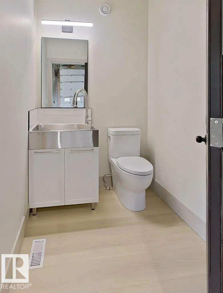 B37 Wicks street Street