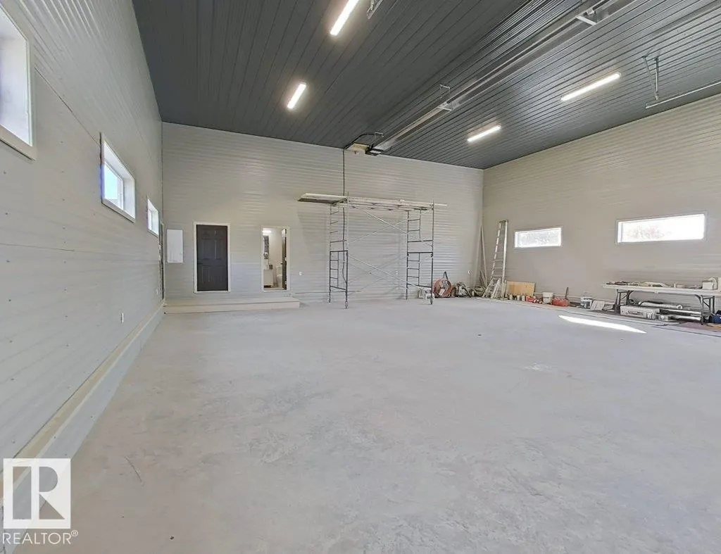 B37 Wicks street Street