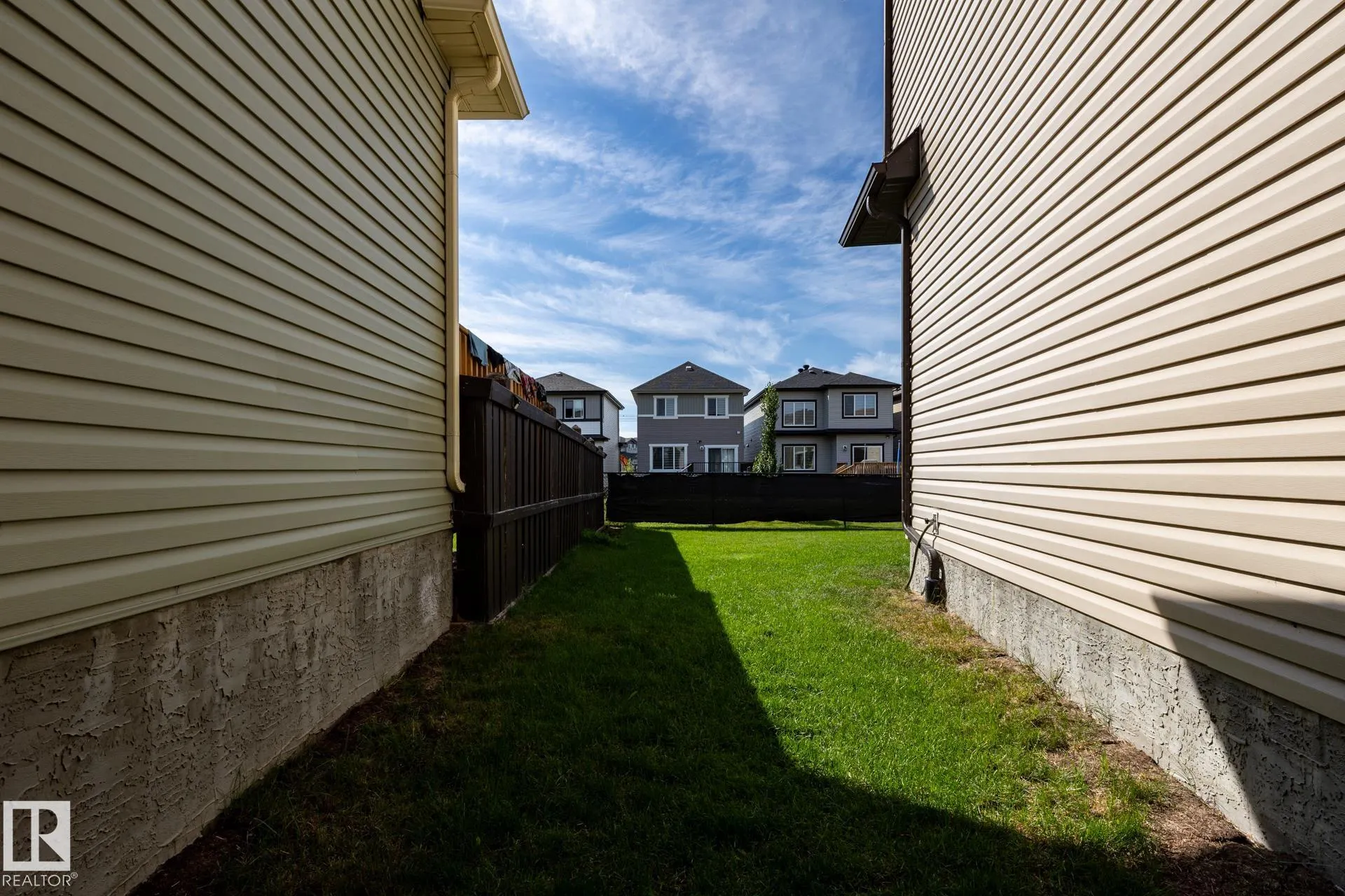 9327 COOPER BEND Bend