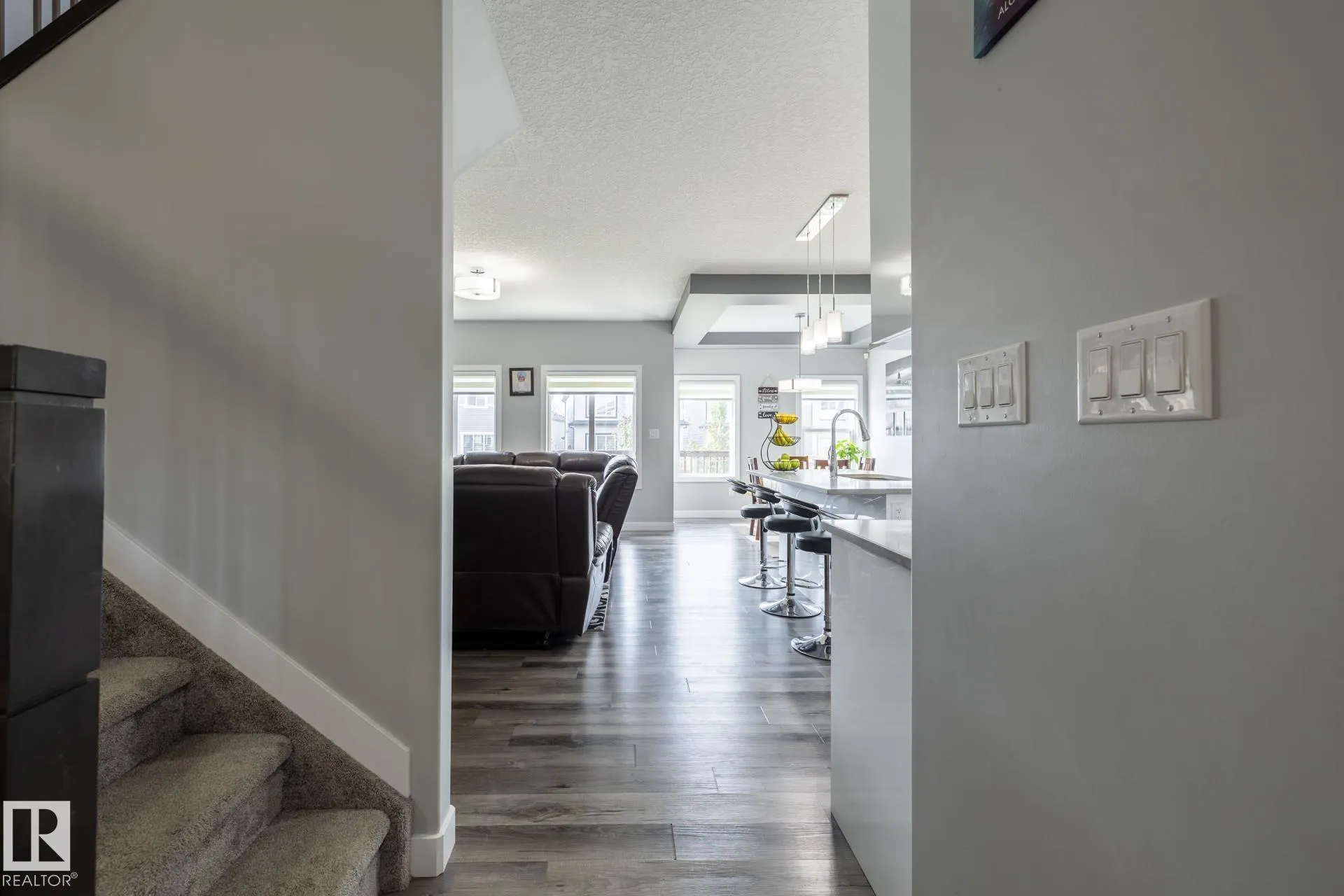 9327 COOPER BEND Bend