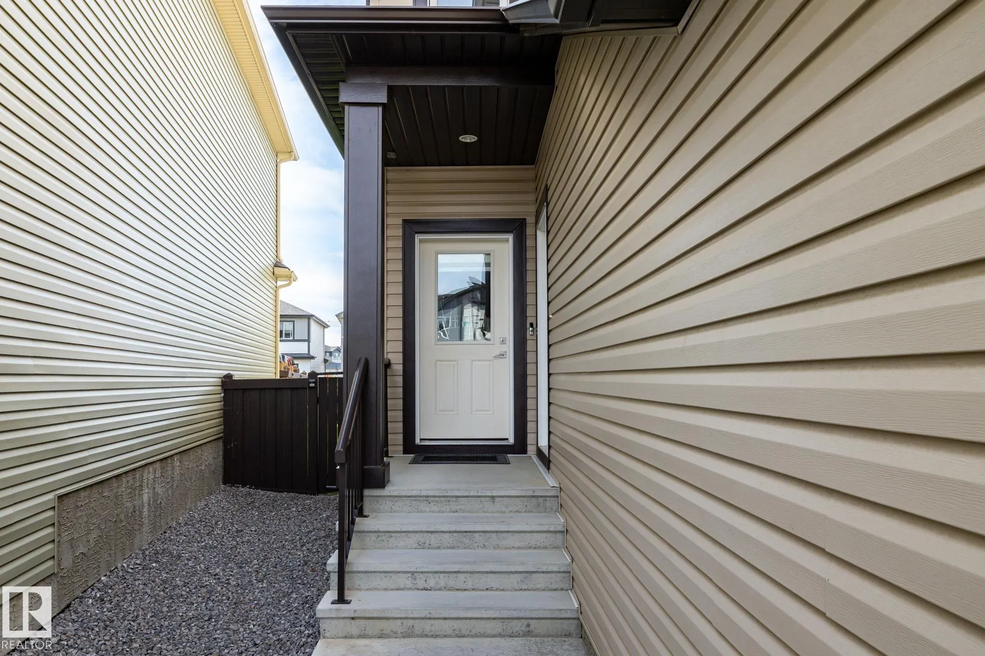 9327 COOPER BEND Bend