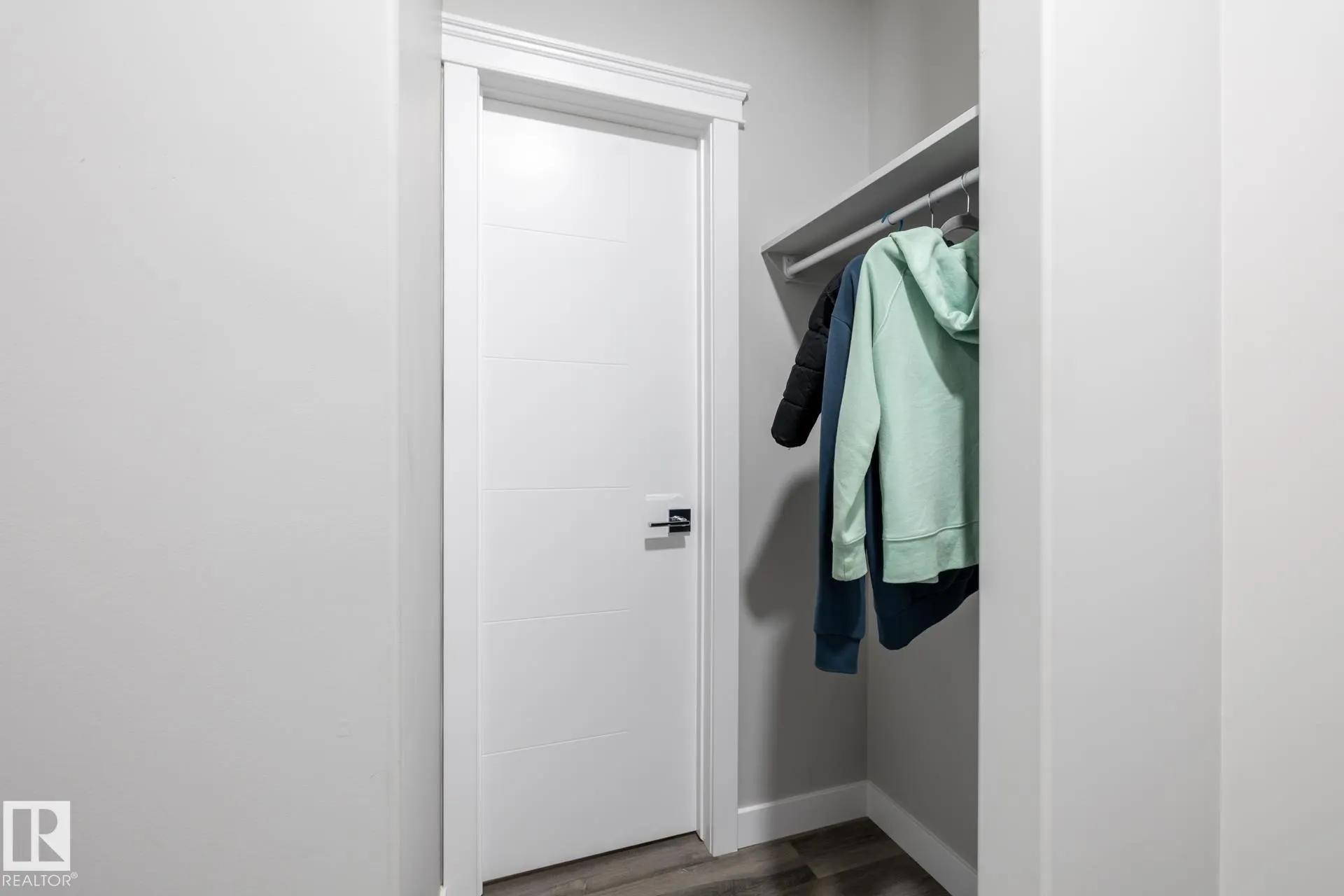 9327 COOPER BEND Bend