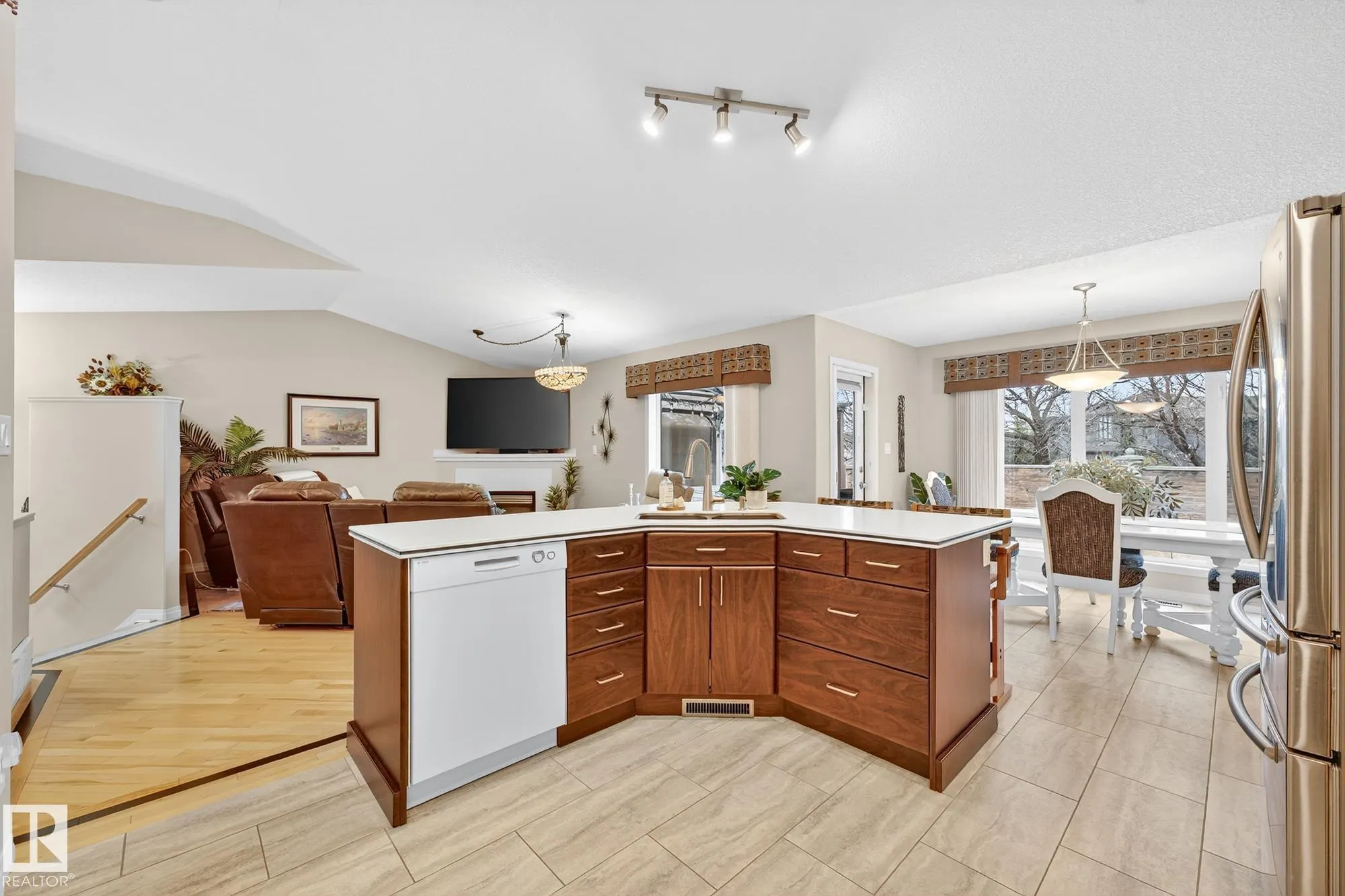 33 57B ERIN RIDGE Drive