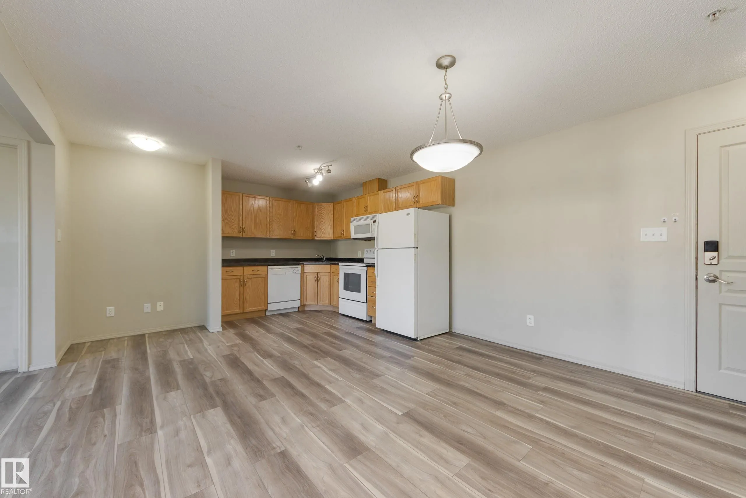 309 CLAREVIEW STATION Drive