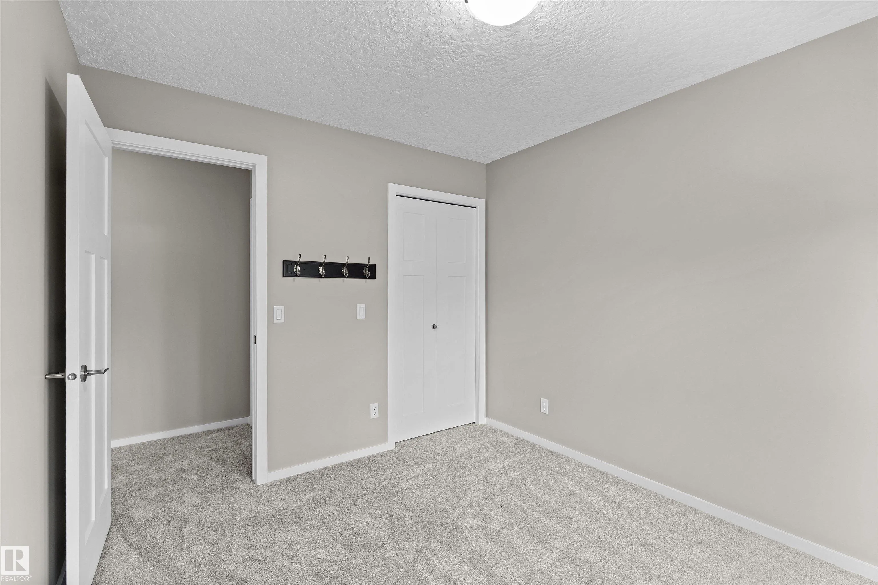 3072 PAISLEY GREEN Green