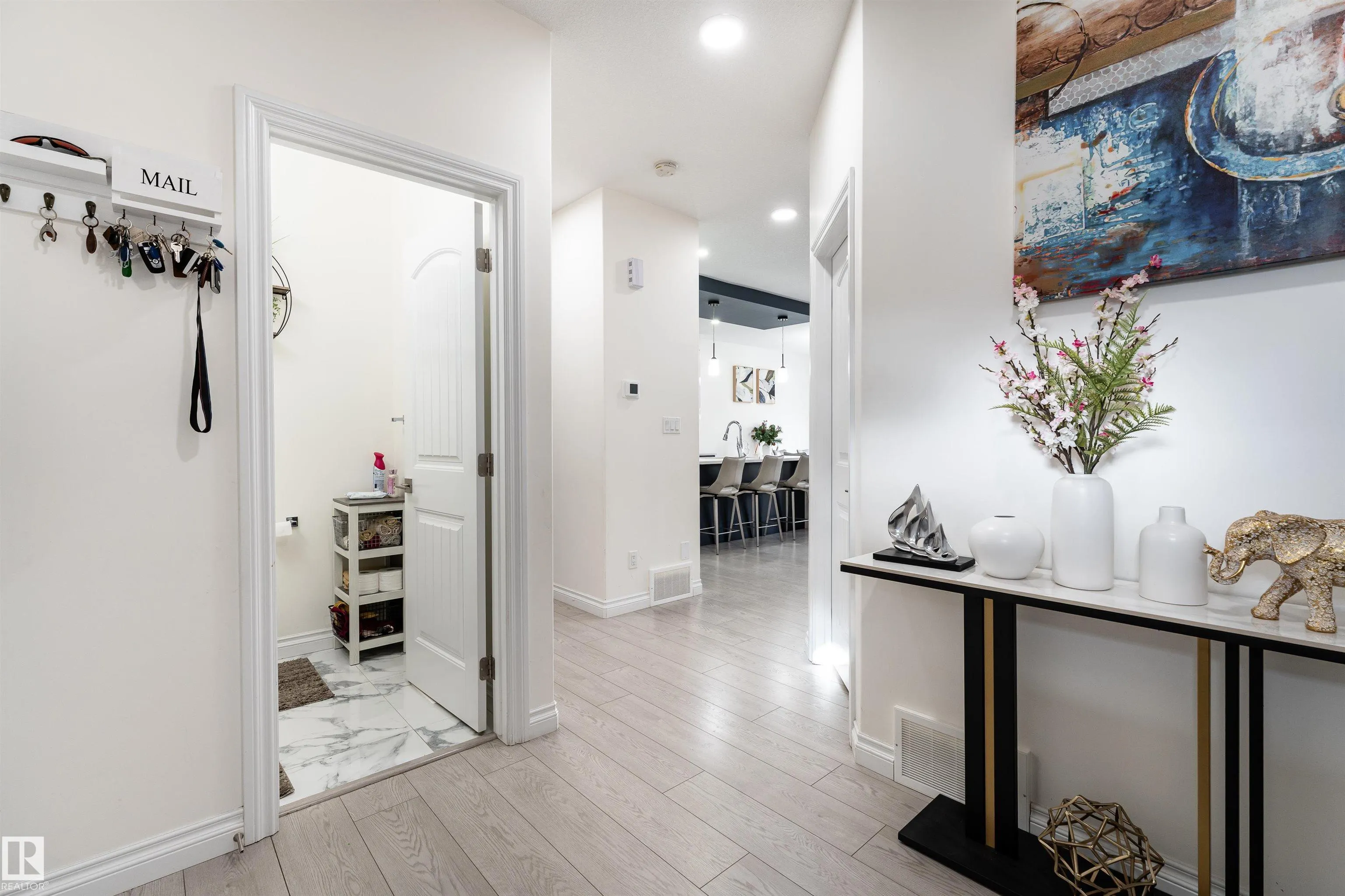 5710 CAUTLEY Crescent