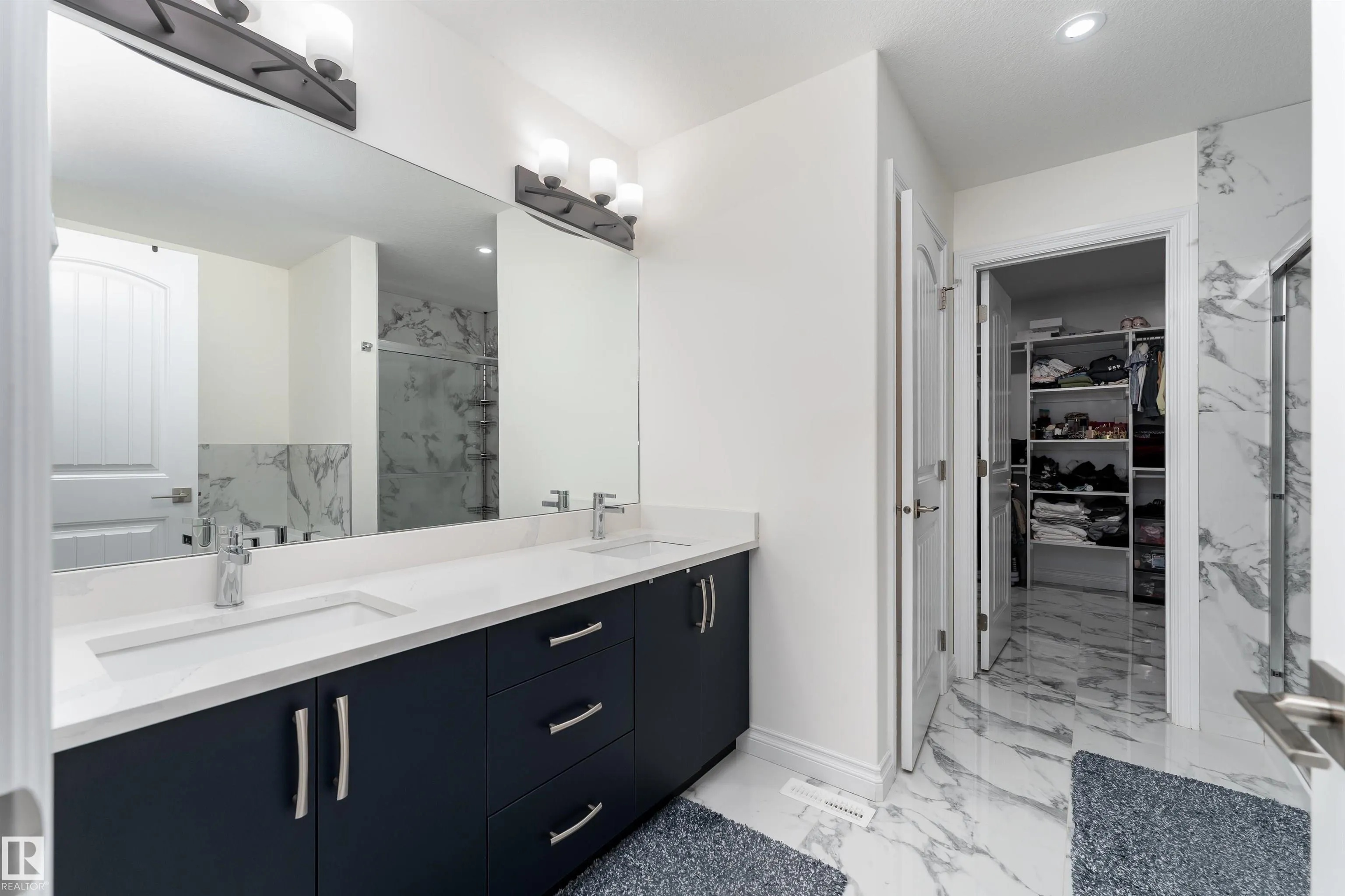 5710 CAUTLEY Crescent