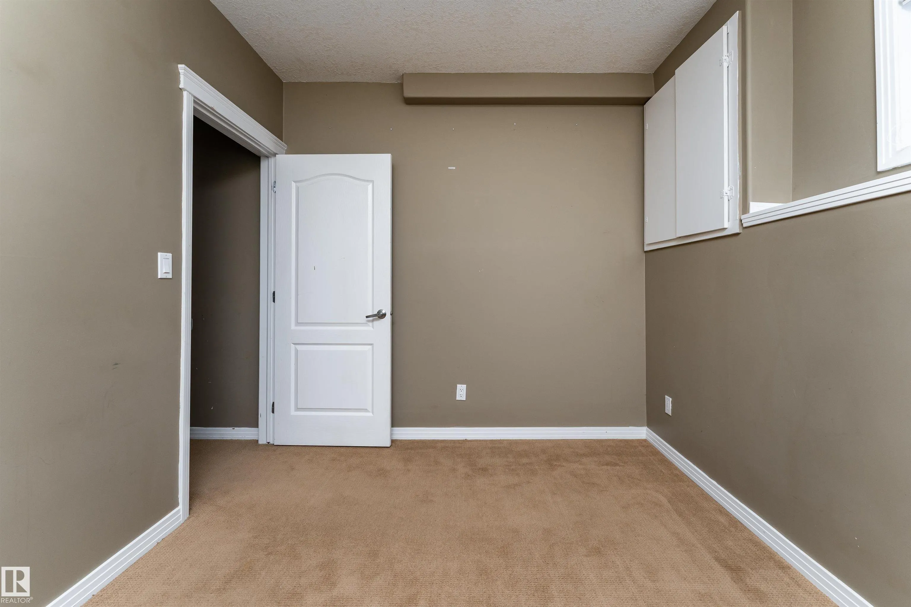 166 RUE MAGNAN Street