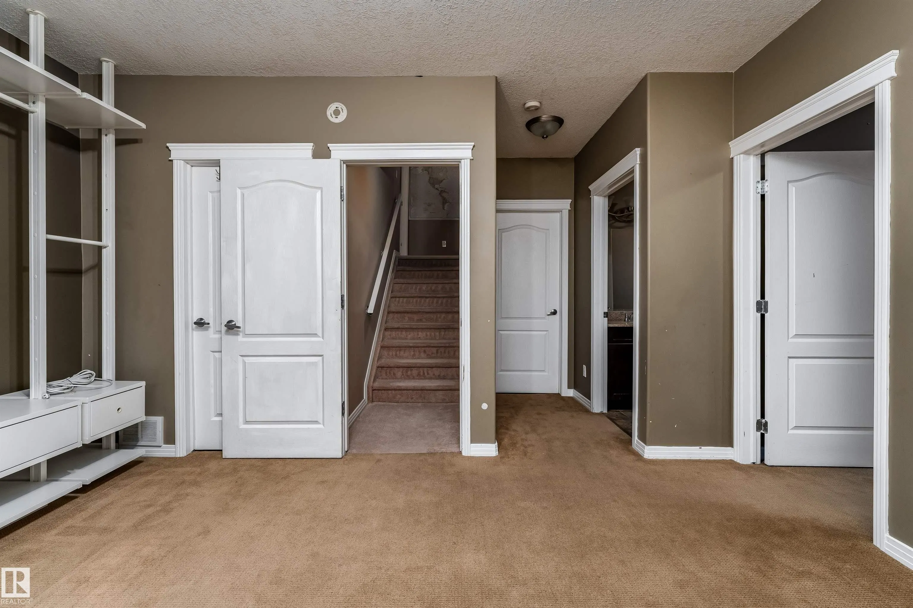 166 RUE MAGNAN Street