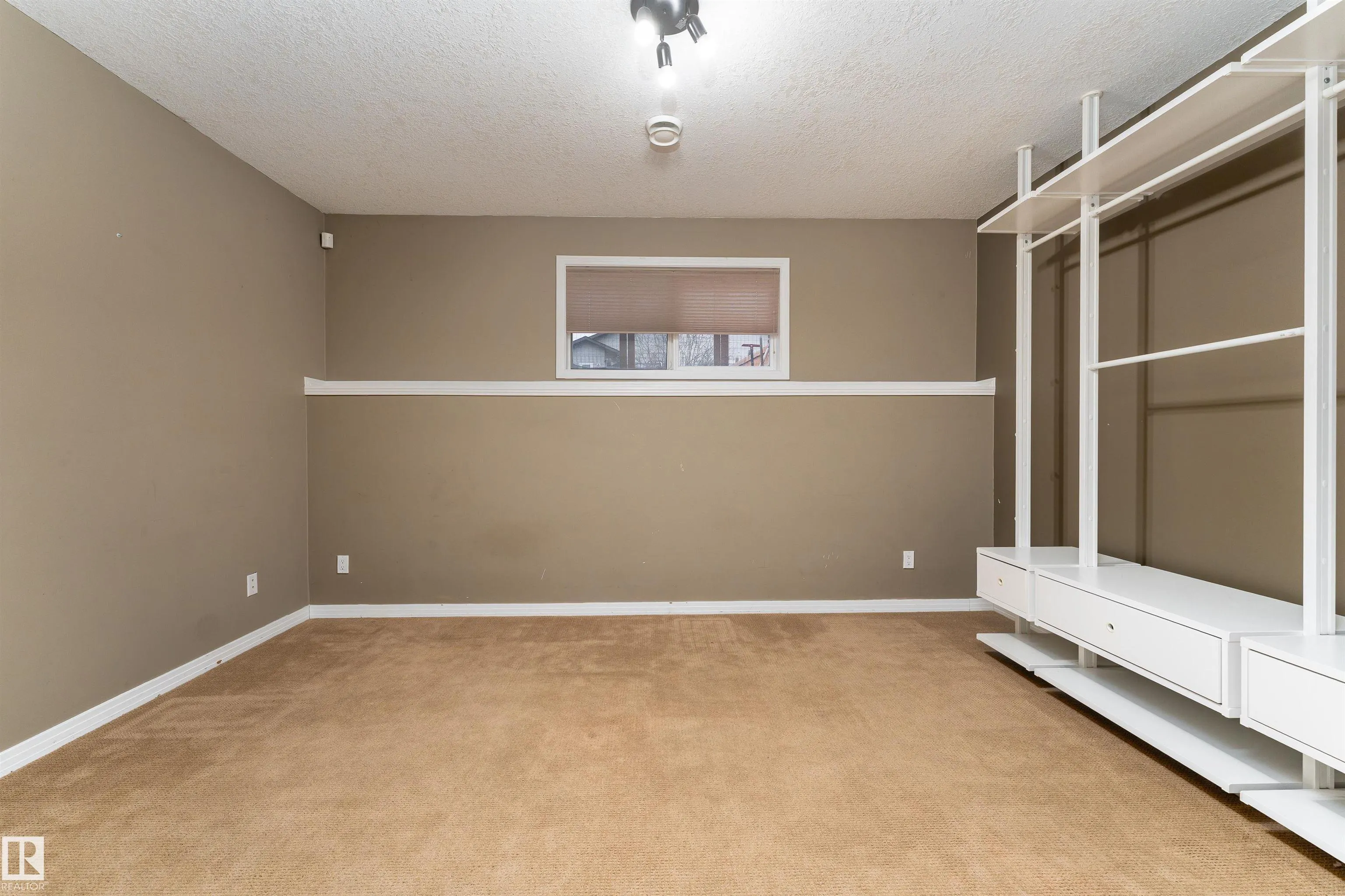 166 RUE MAGNAN Street