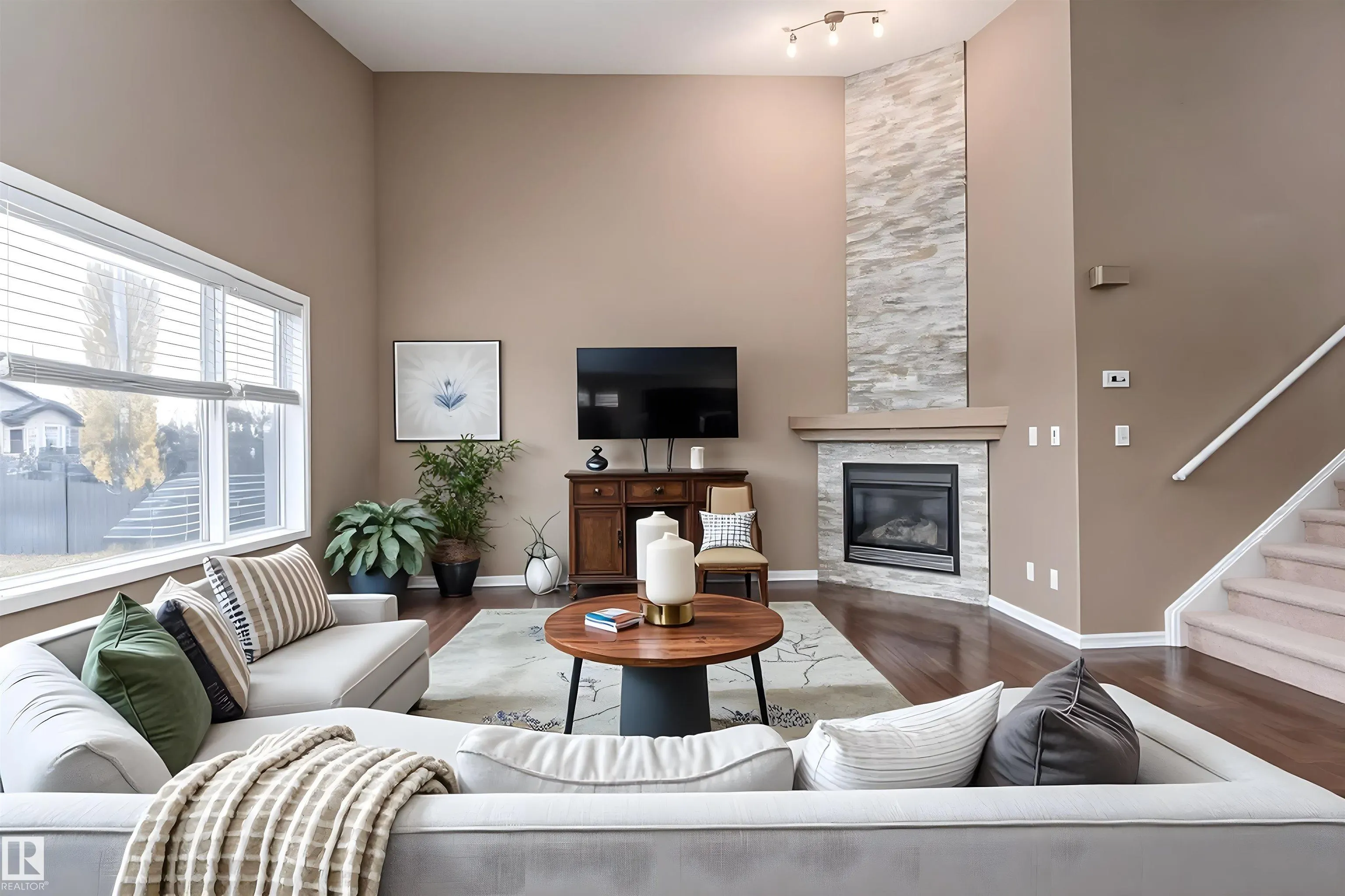 166 RUE MAGNAN Street