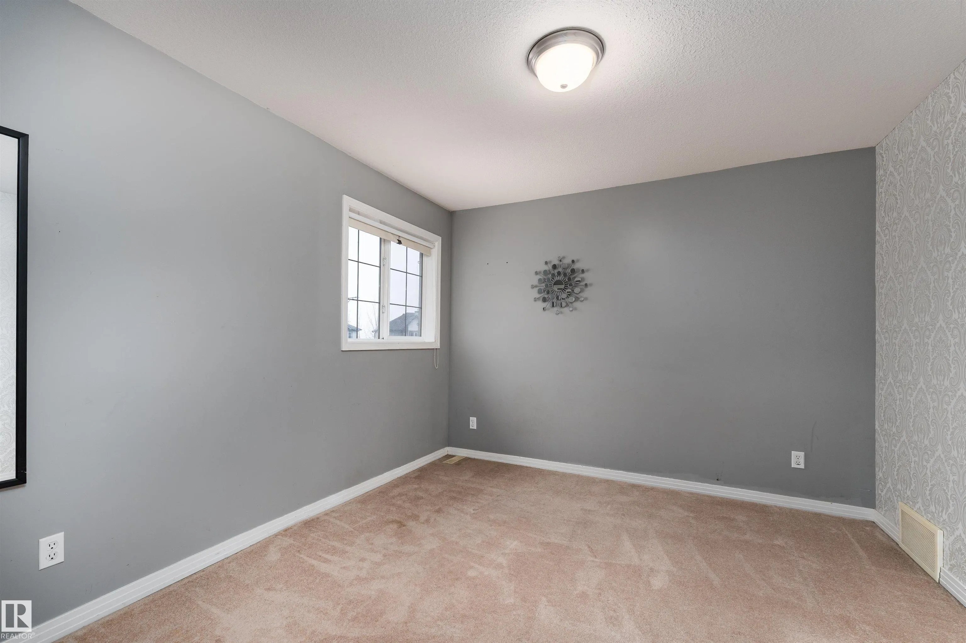 166 RUE MAGNAN Street