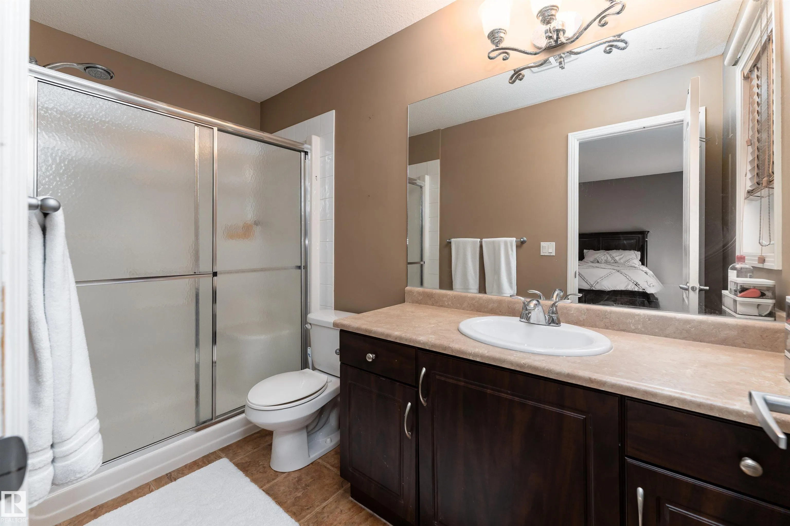 166 RUE MAGNAN Street