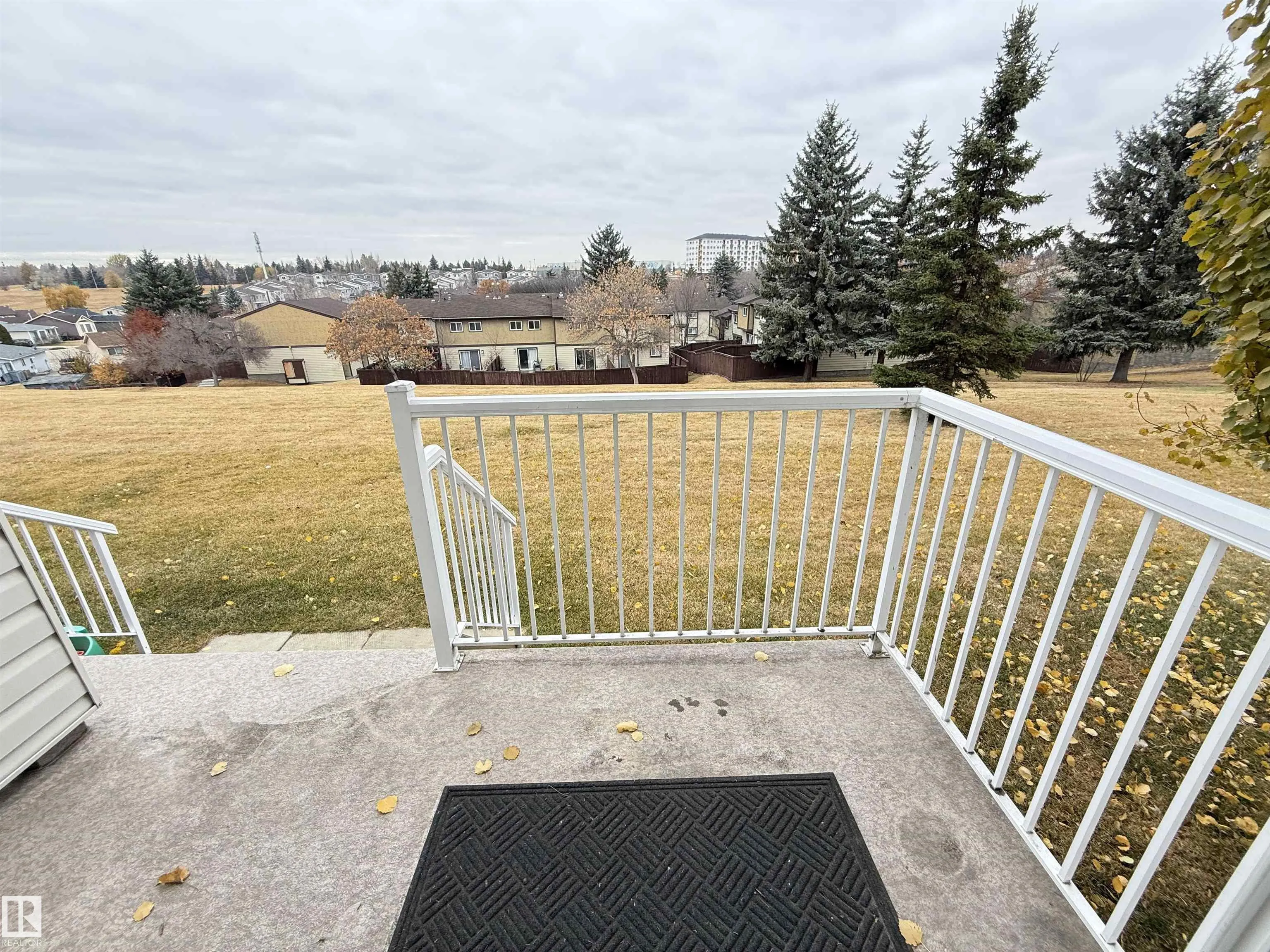 451 HYNDMAN Crescent