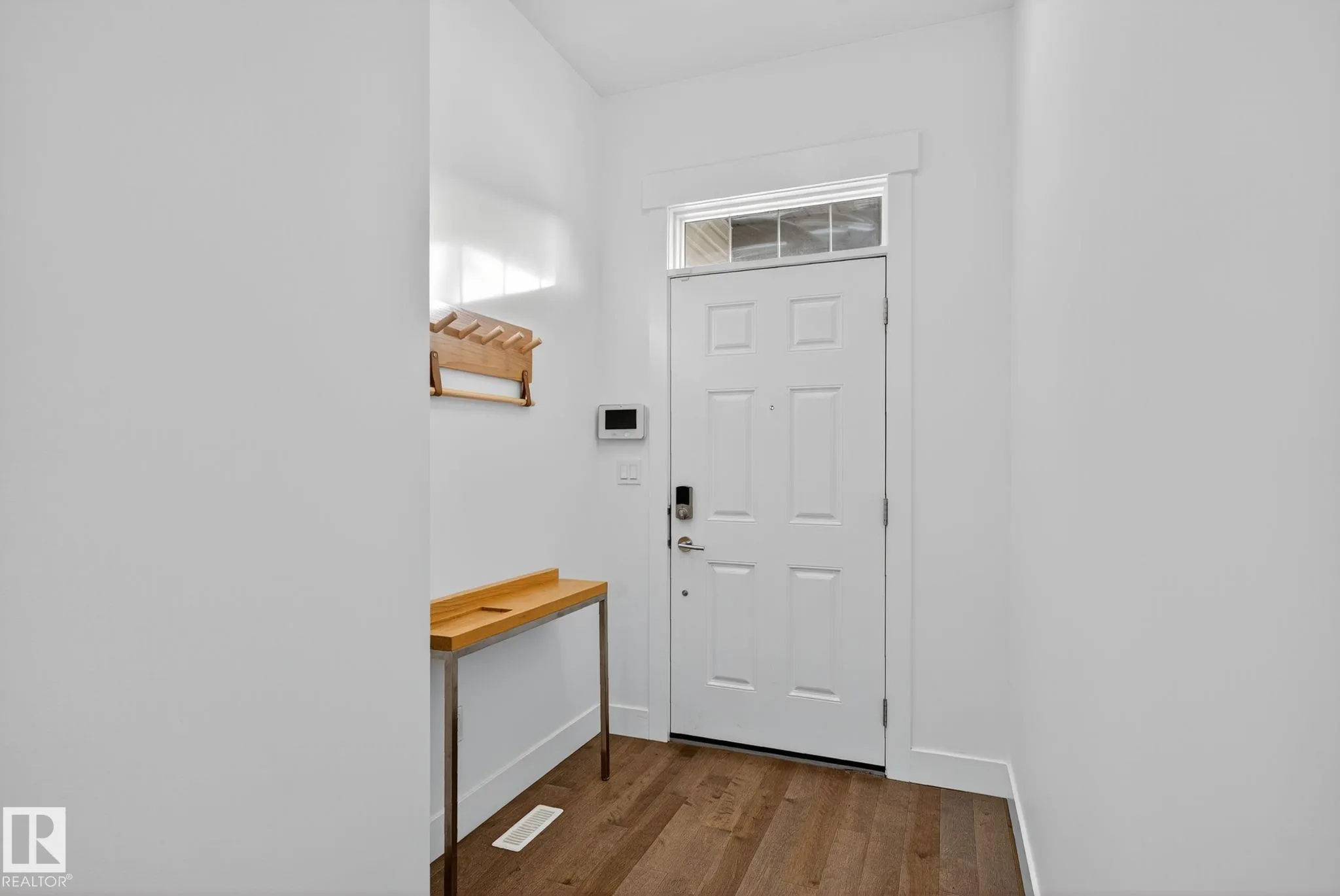 1096 SECORD PROMENADE