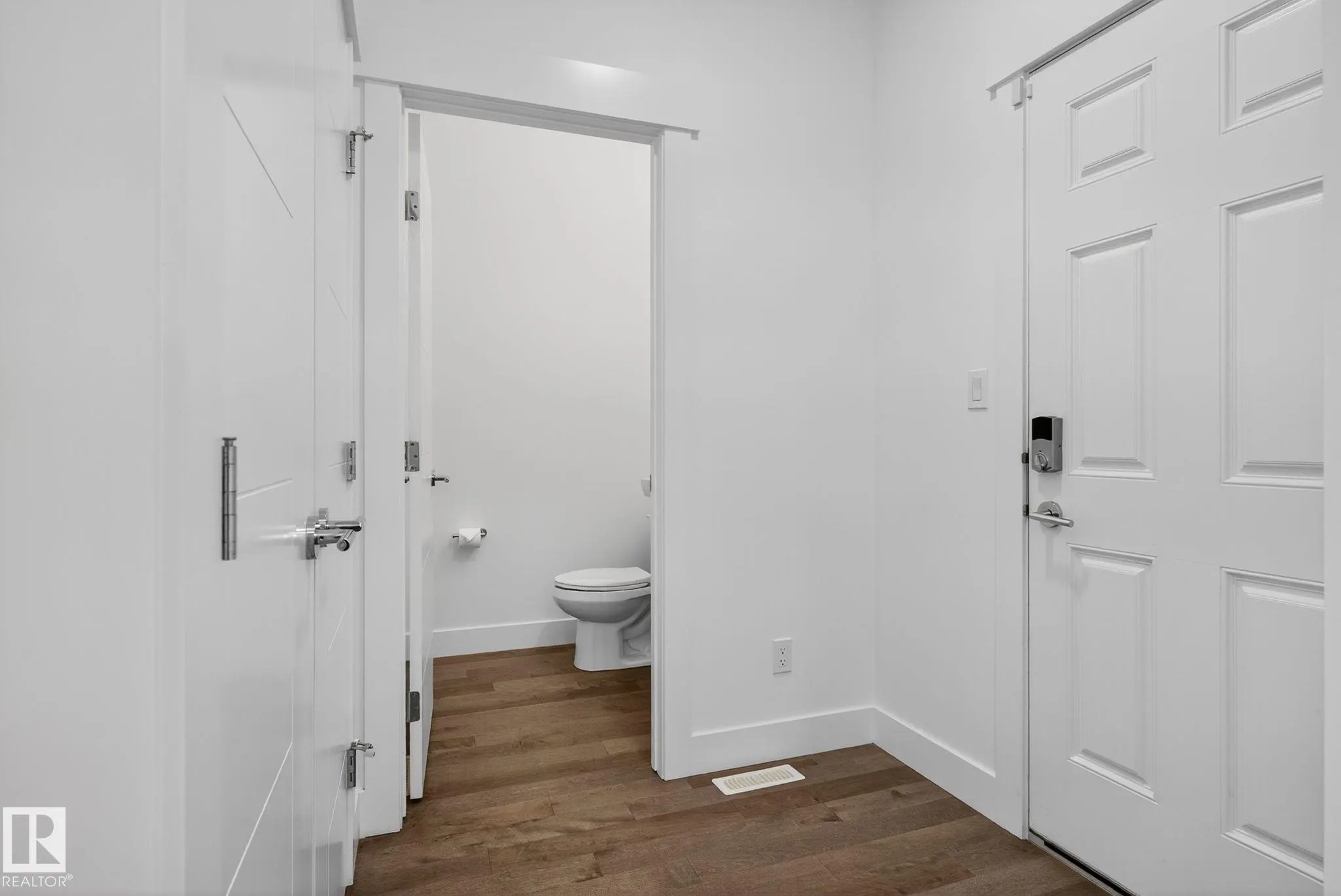 1096 SECORD PROMENADE