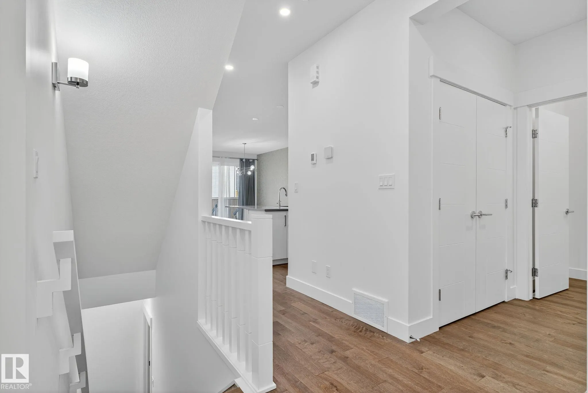 1096 SECORD PROMENADE