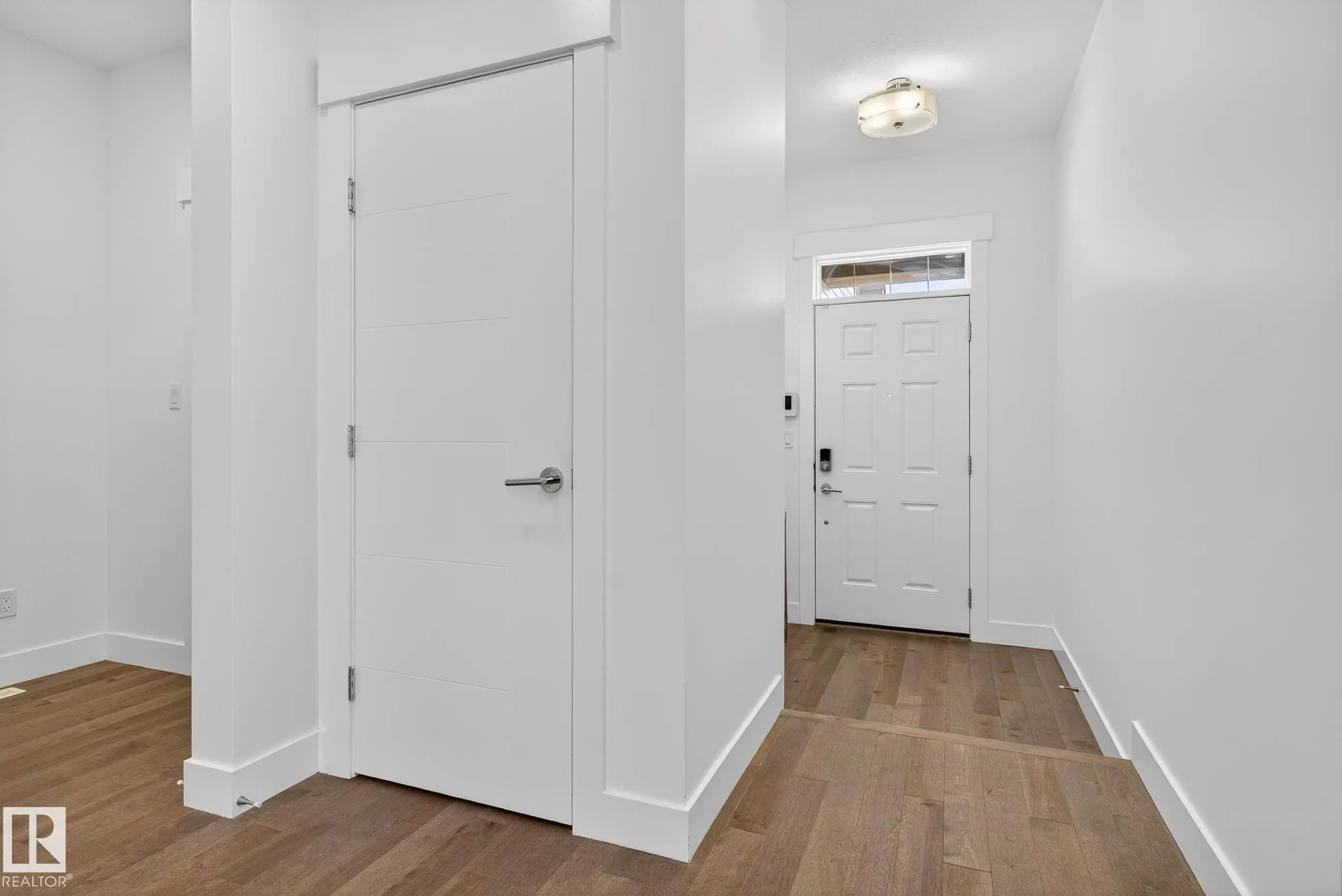 1096 SECORD PROMENADE