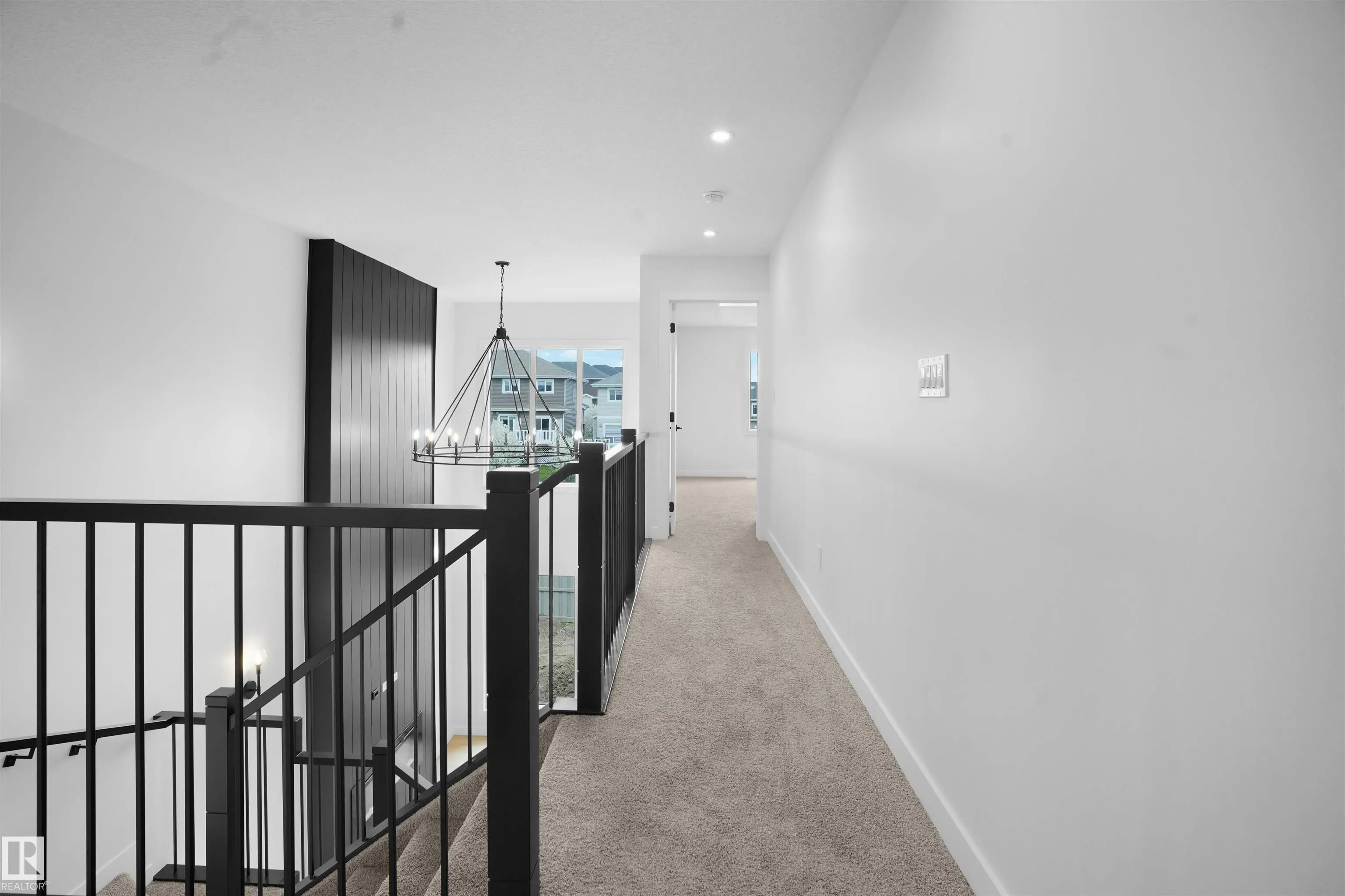 987 Elderberry Landing