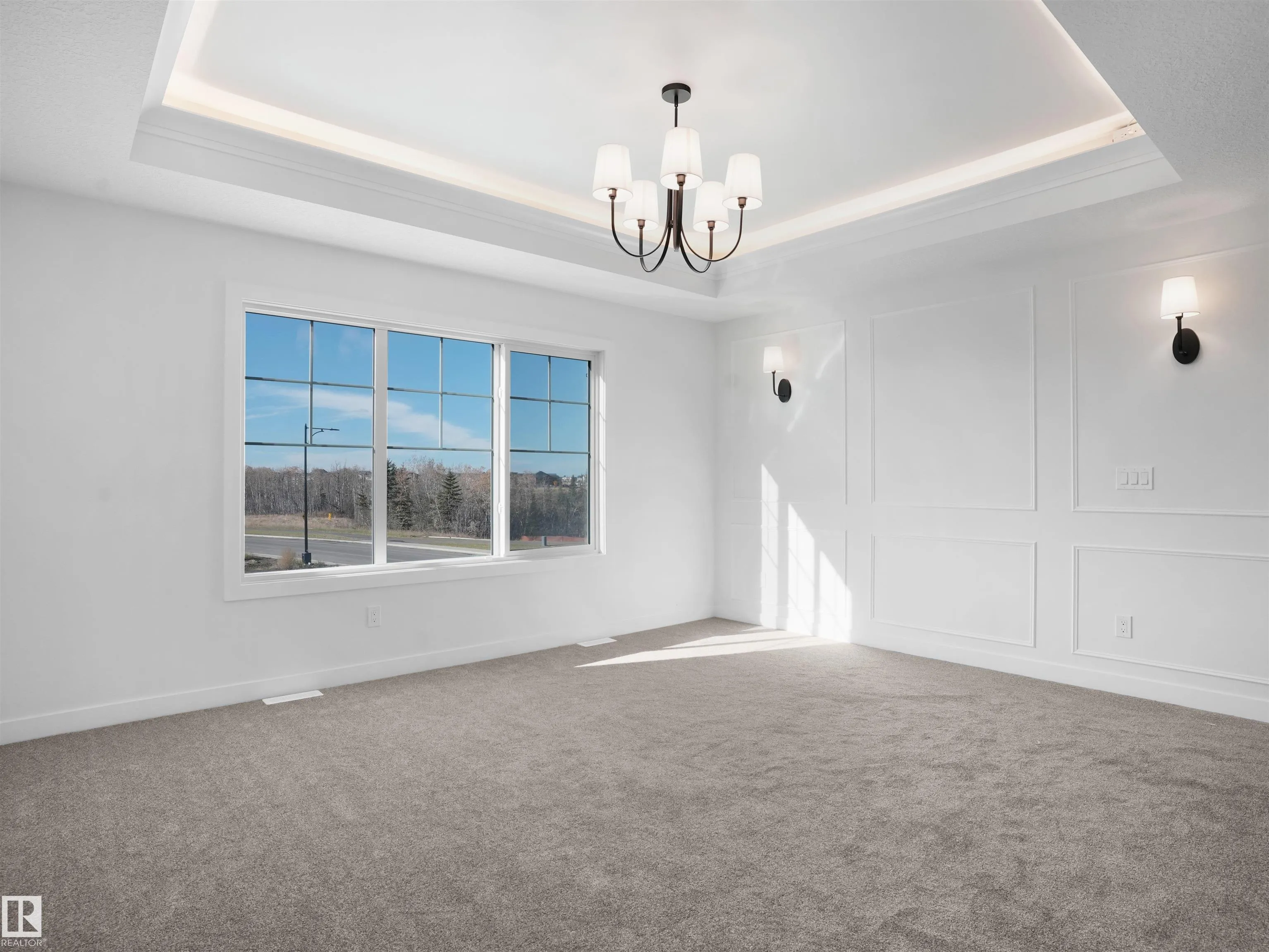 955 Elderberry Landing