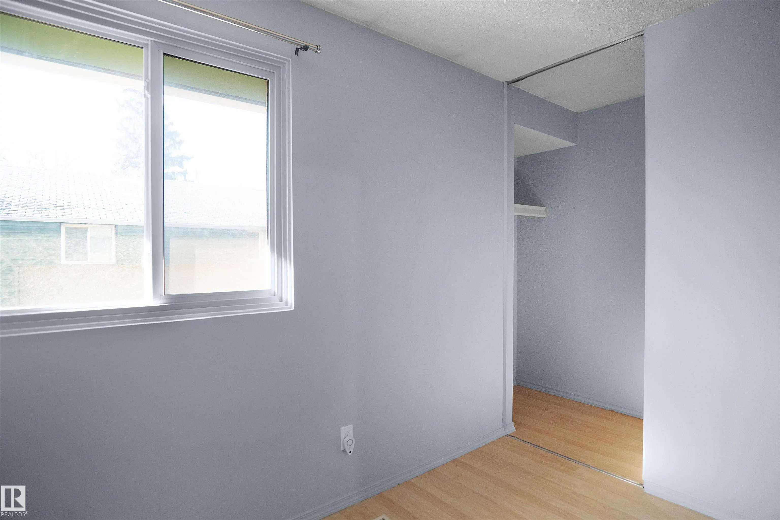 887 ABBOTTSFIELD Road