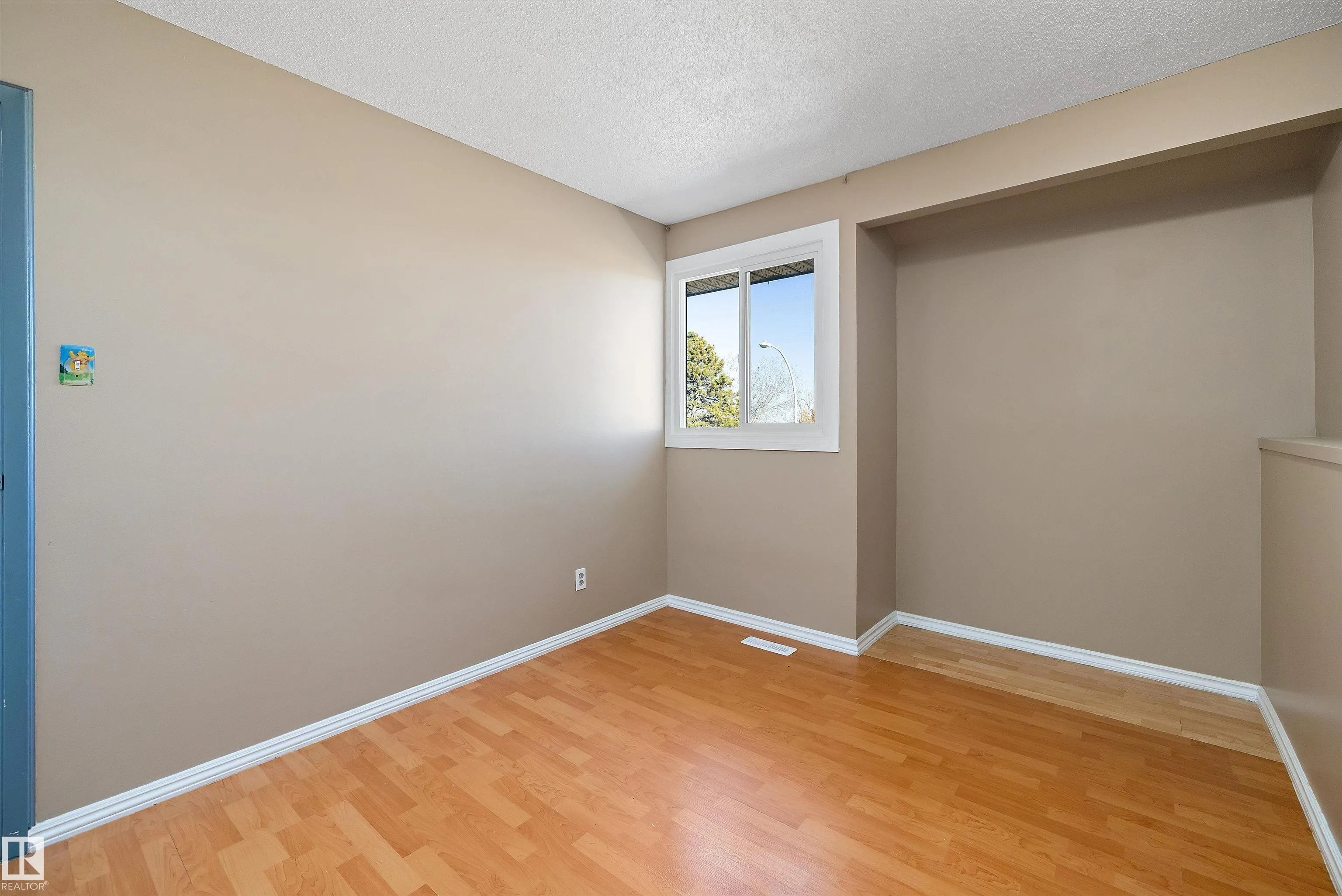 163 ABBOTTSFIELD Road