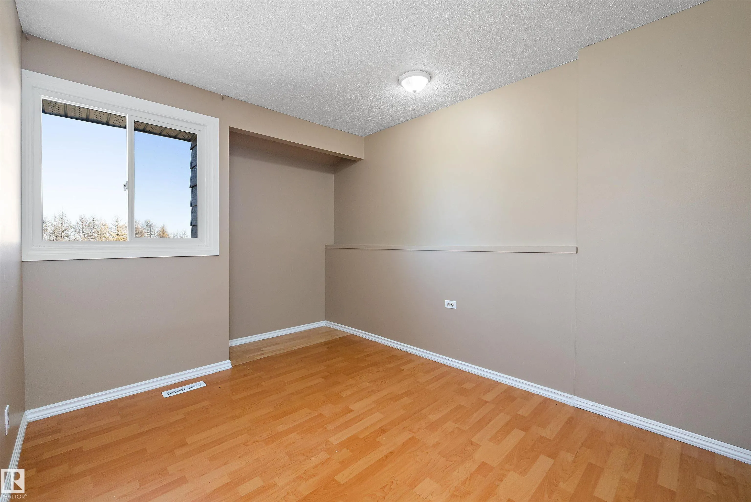 163 ABBOTTSFIELD Road