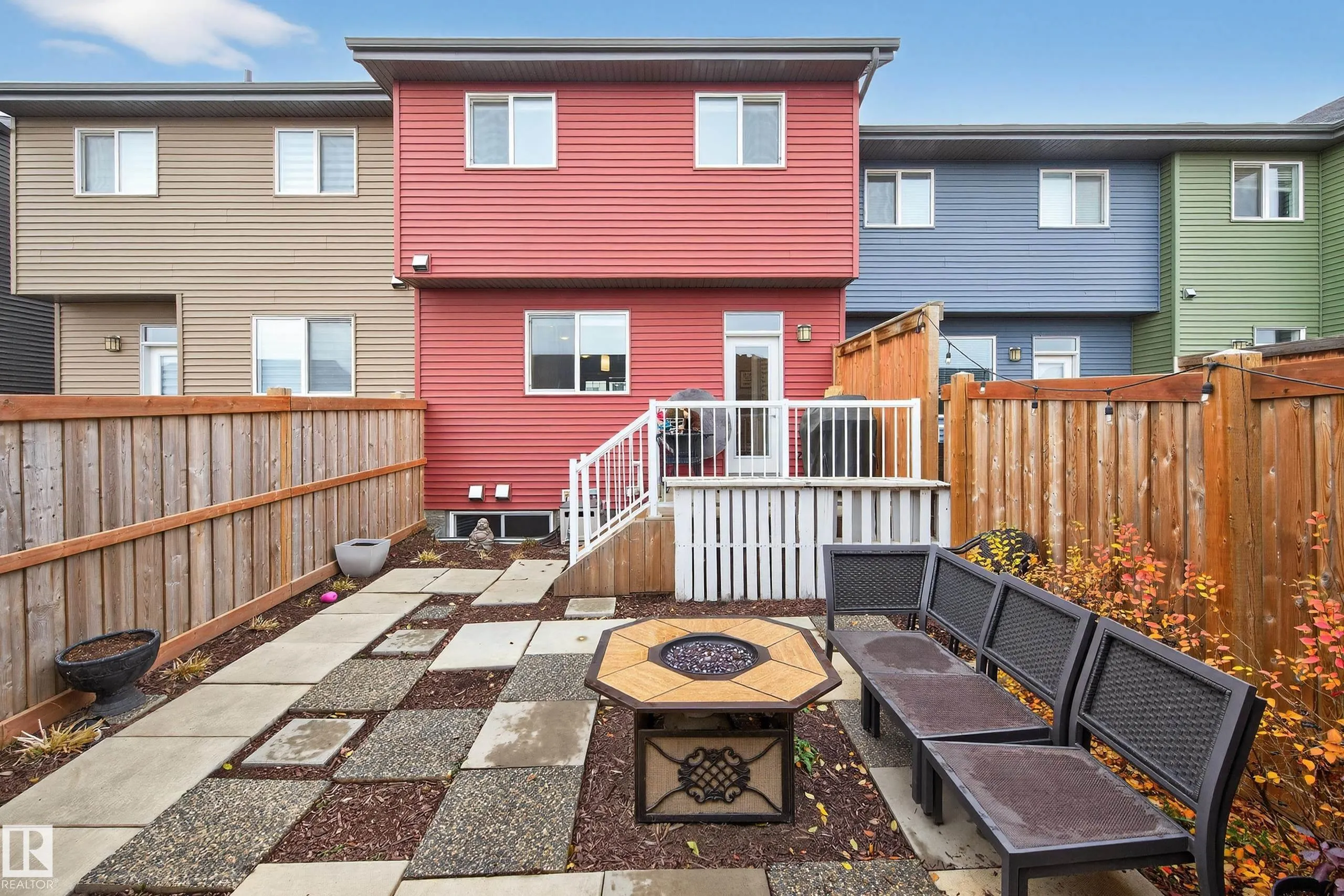 1184 ROSENTHAL Boulevard