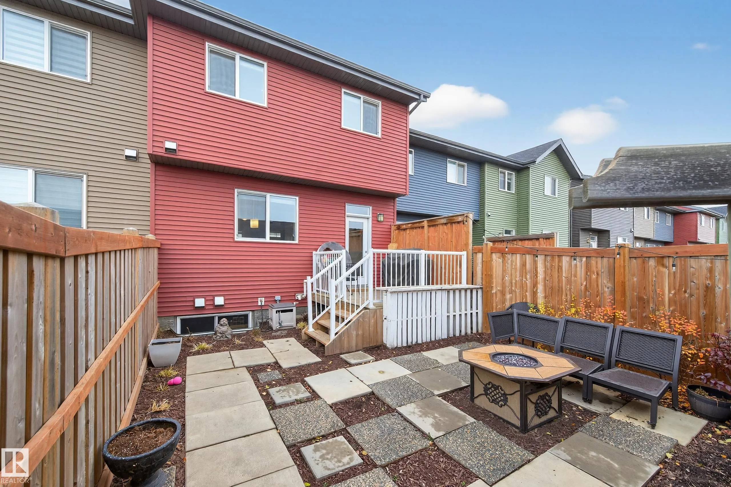 1184 ROSENTHAL Boulevard